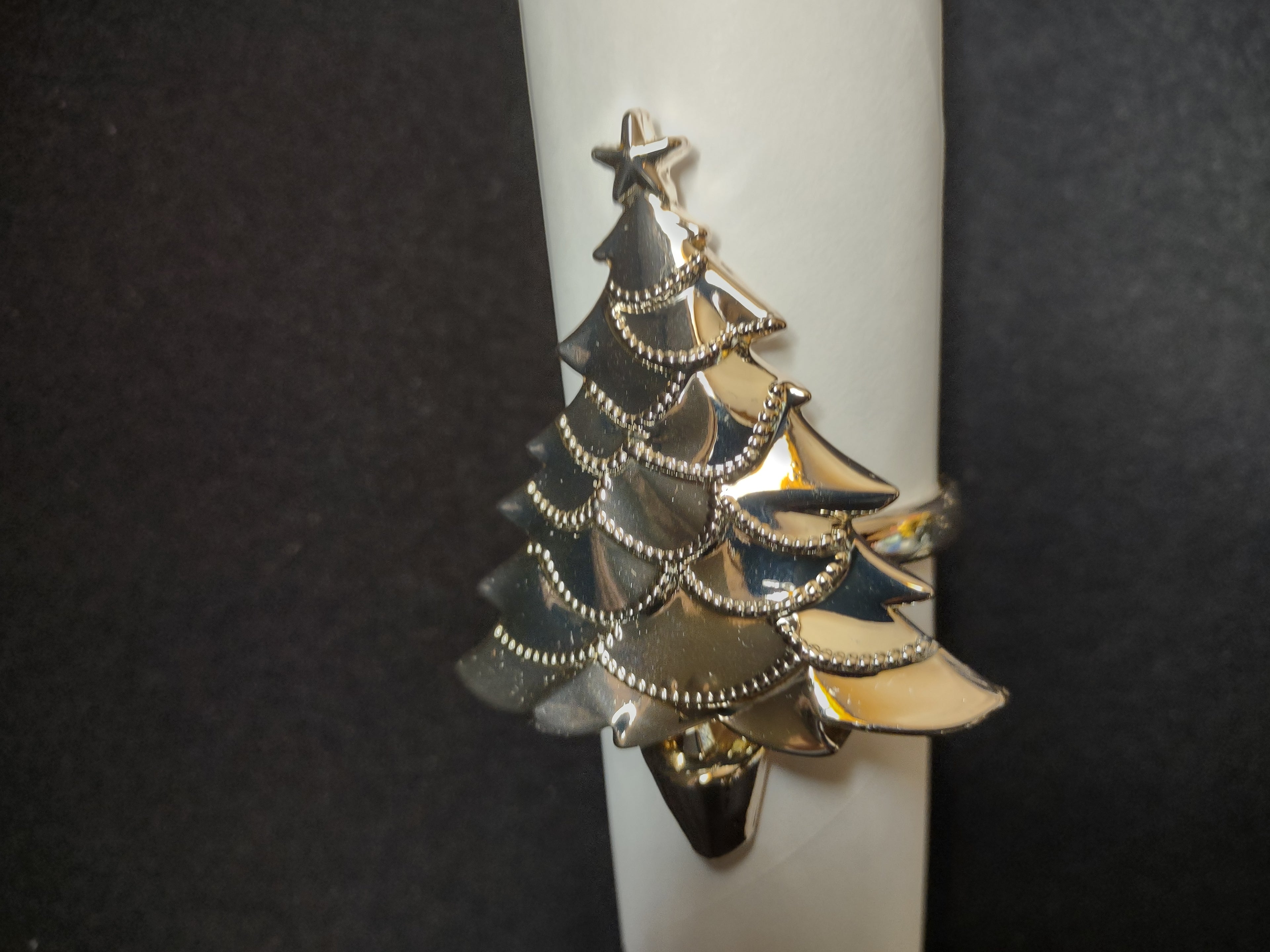 Christmas Tree Napkin Ring Holder Set of 4 (lot 1563)