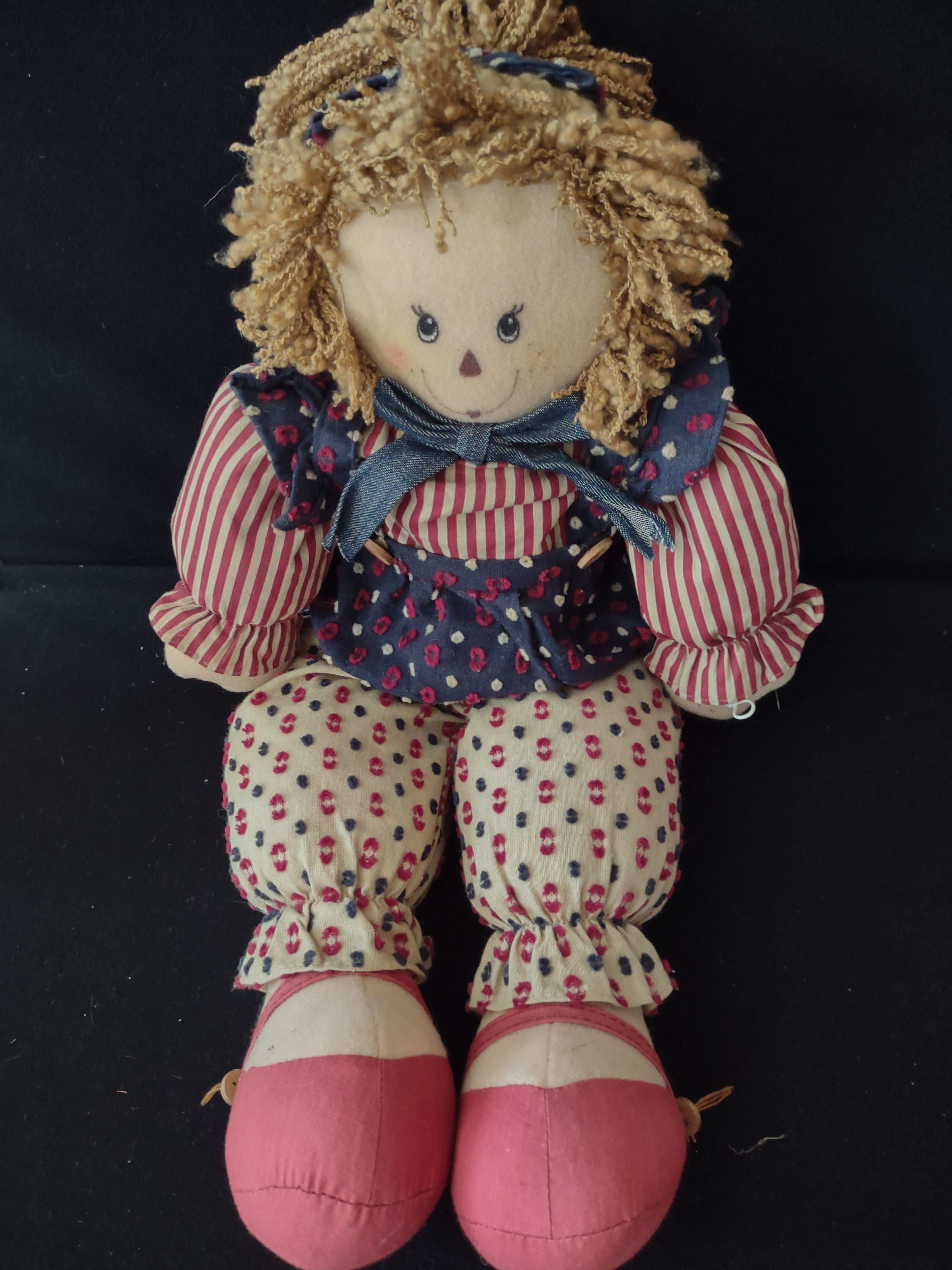 Halloween Americana Seated Raggedy Anne And Andy Rag Dolls (Lot 3355)