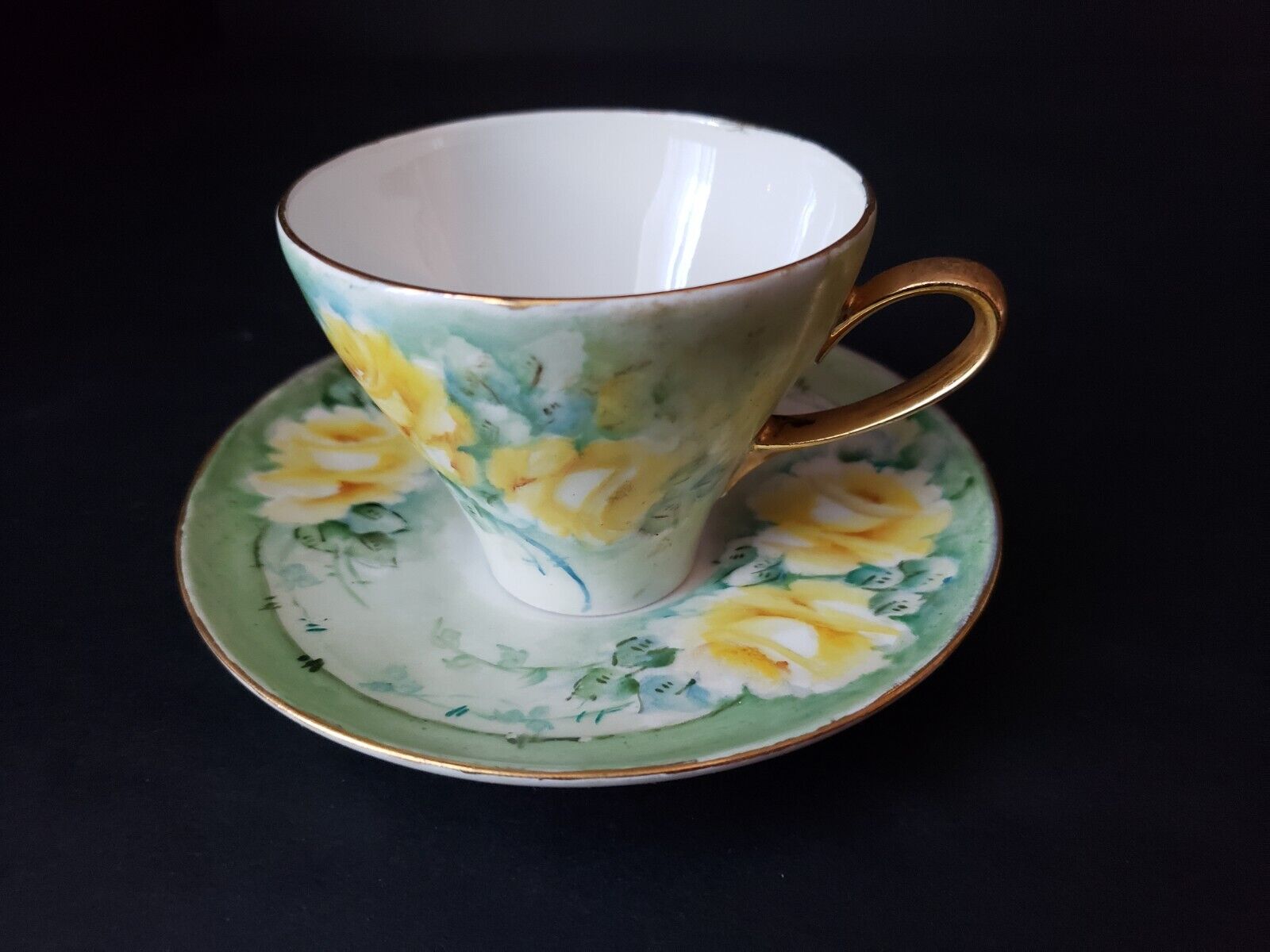 1870-1945 Vintage KPM Germany Teacup & Saucer Yellow Rose Green Design (lot 653)