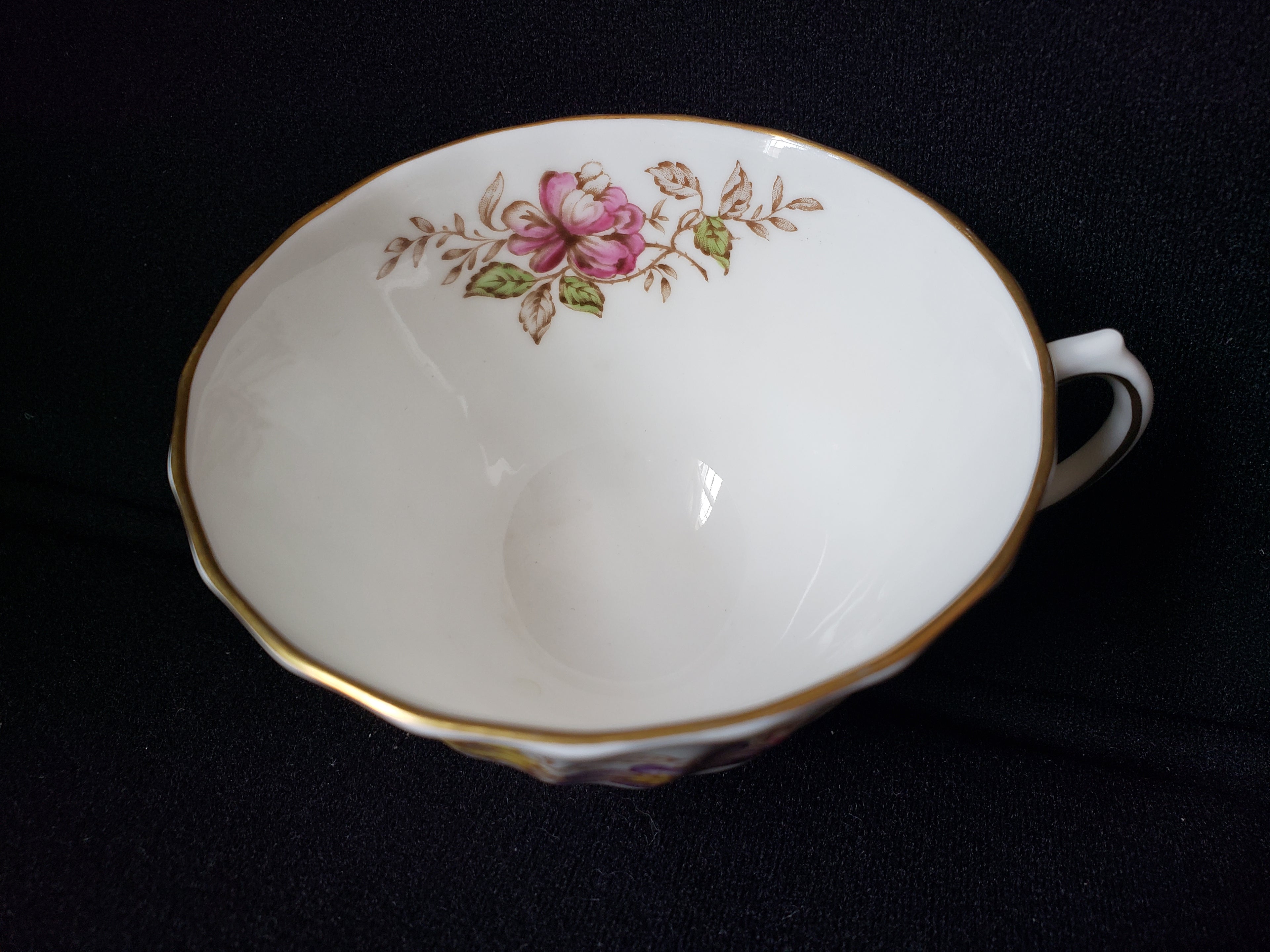 Vintage Royal Doulton Mayfair Tea Cup ONLY (lot 2103)