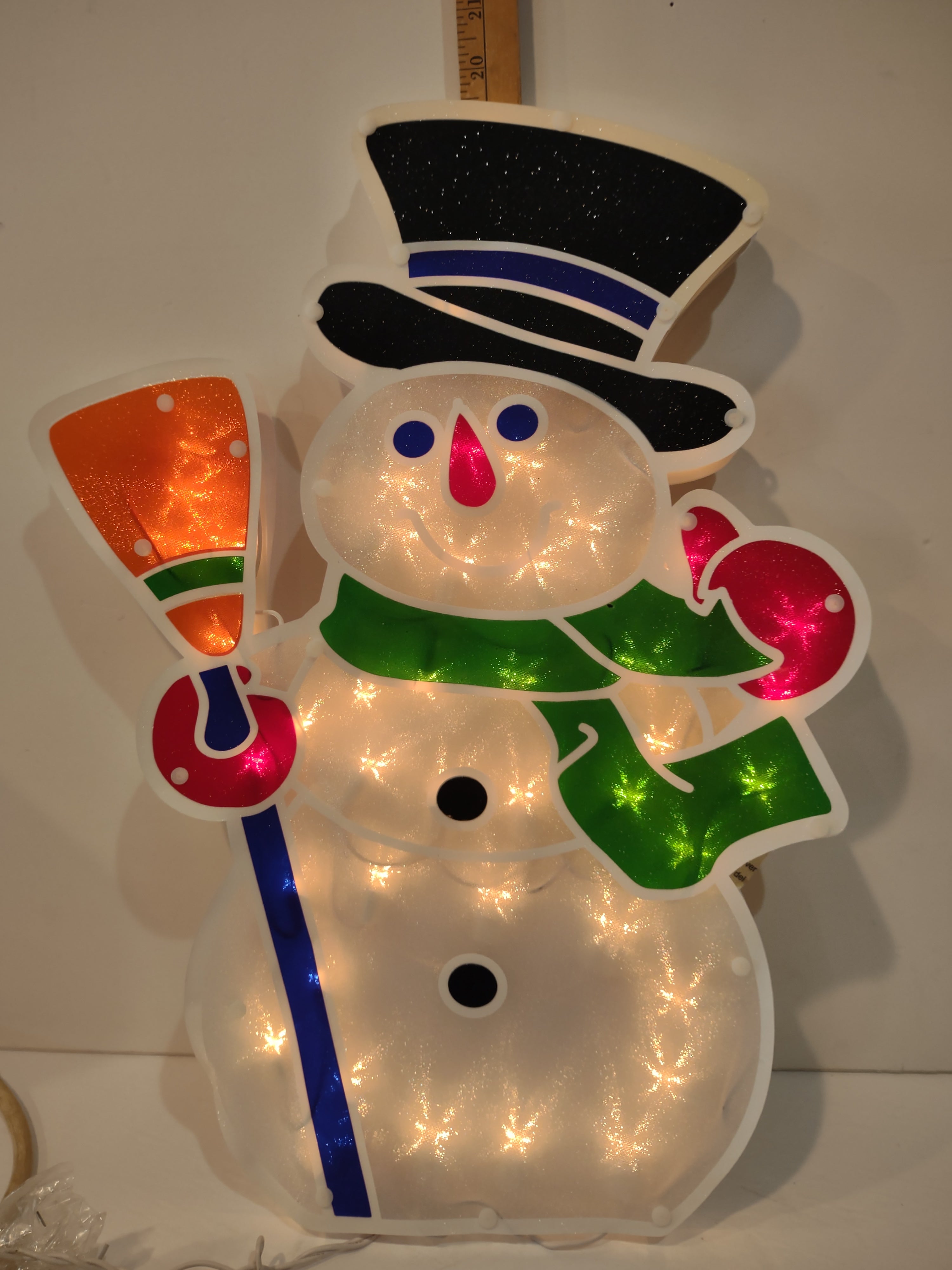 Christmas 20" Snowman Window Light Up Sculpture Indoor/Outdoor (lot 2771c)