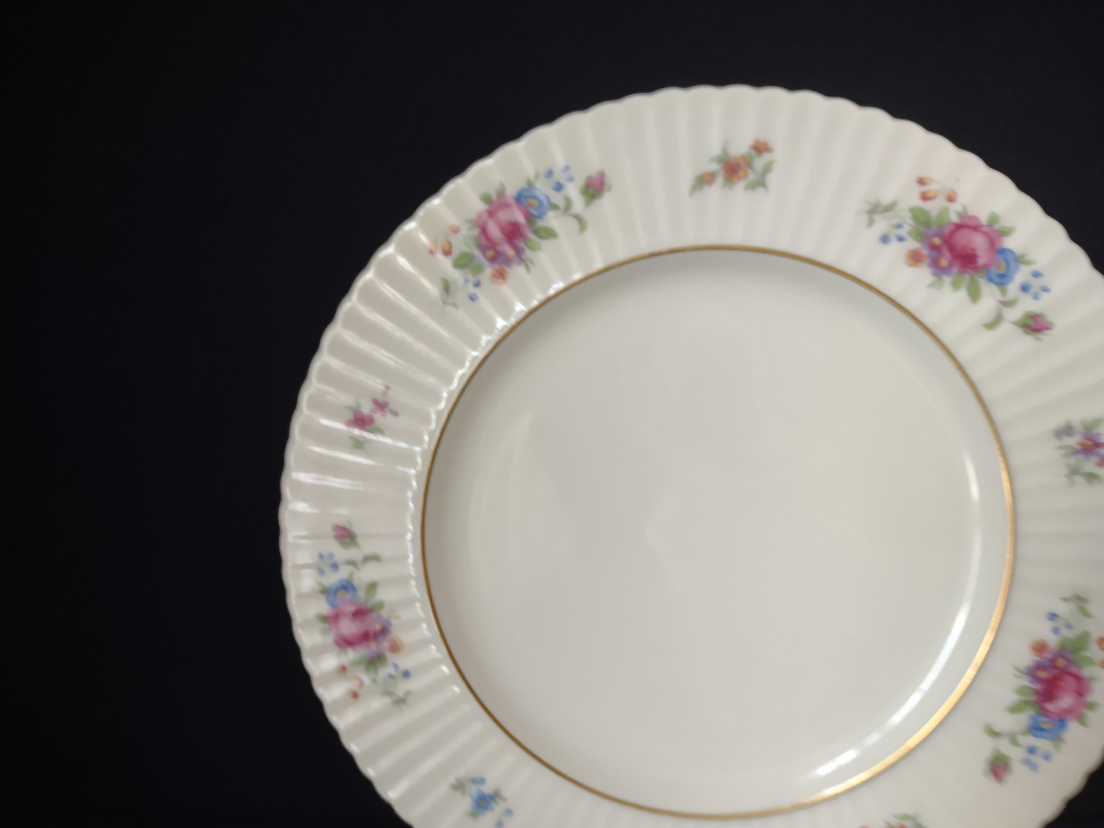 Vintage Lenox Pavlova Dinner Plate 10-3/4" (lot 1846)