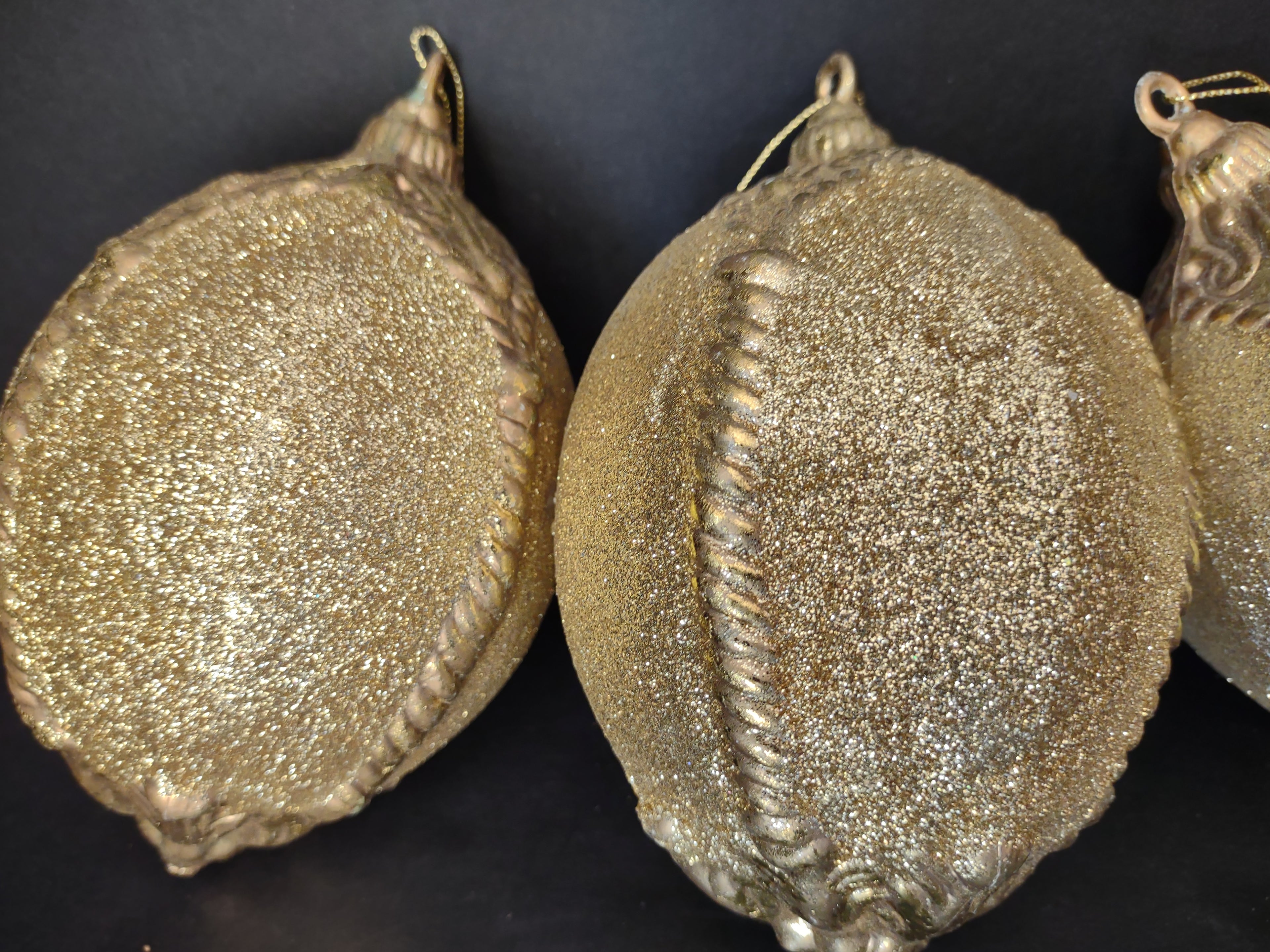 Lot of 4 Round Golden Glittery Christmas Ornaments (lot 1746)