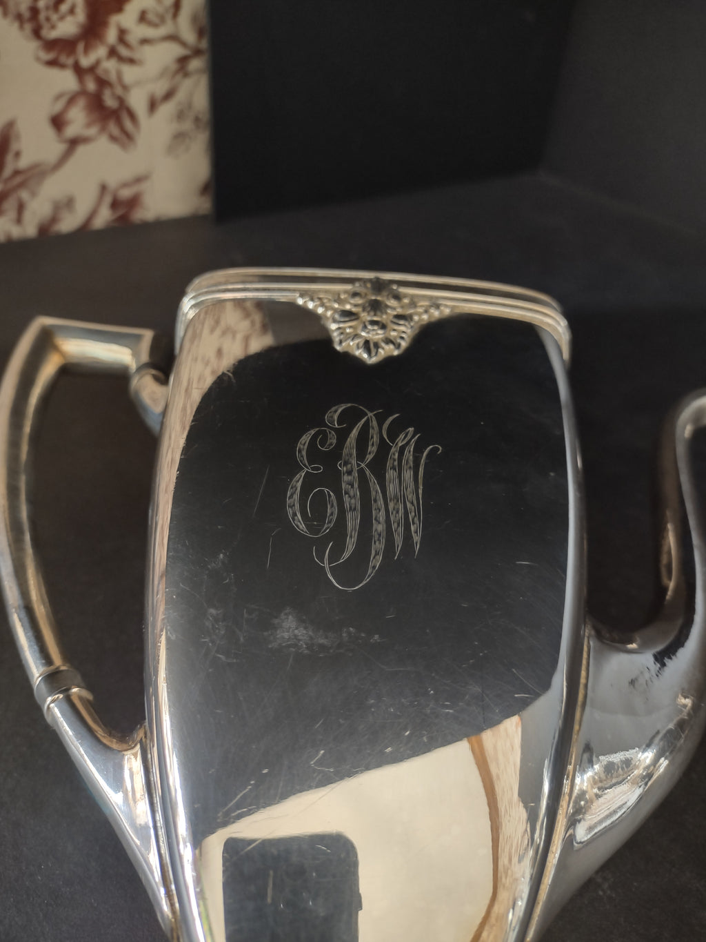 Vintage Silver Plated Adoration Rogers Bros Coffee Pot Monogrammed (lot 3058c)