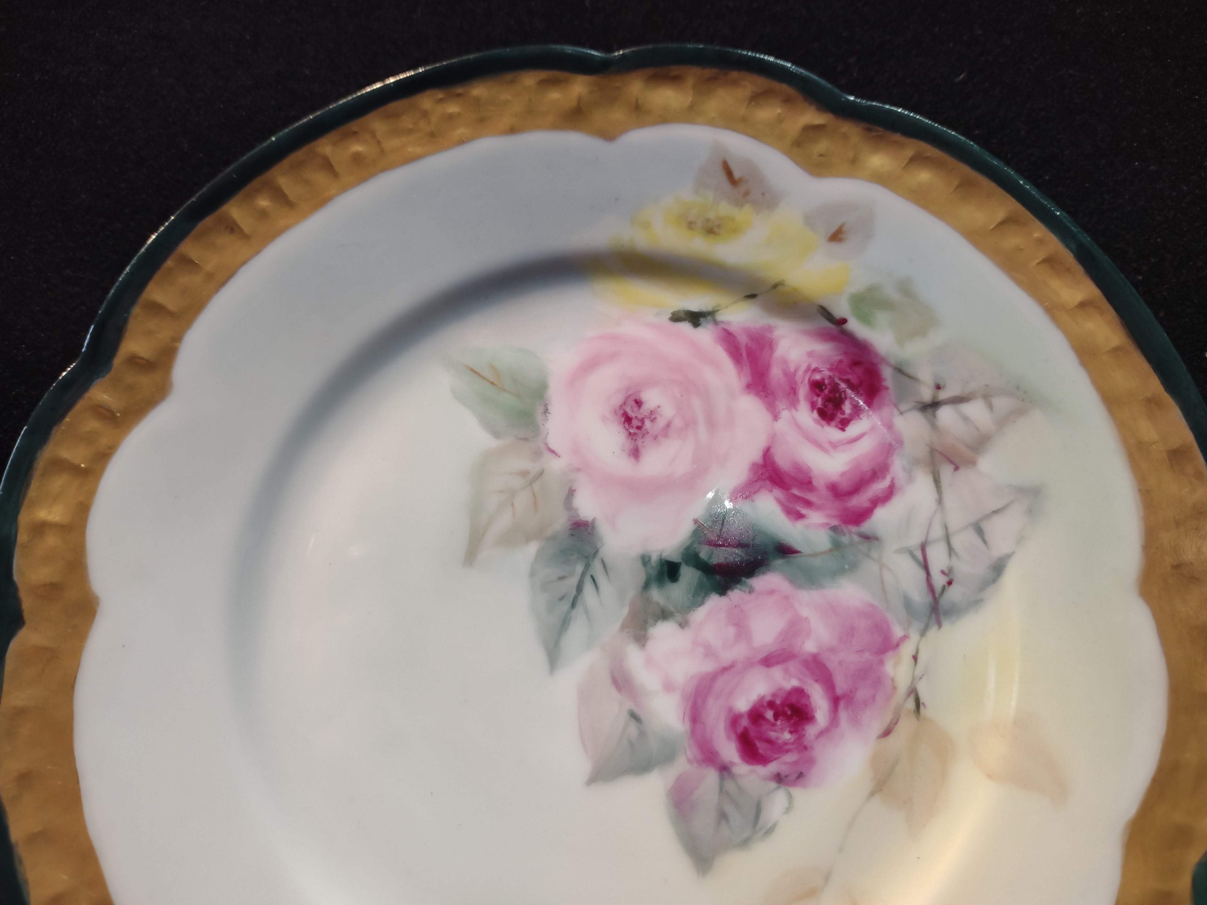 Vintage German Carmen Porcelain Plate Pink Roses Gilded Gold Rim X 3 (Lot 5350)