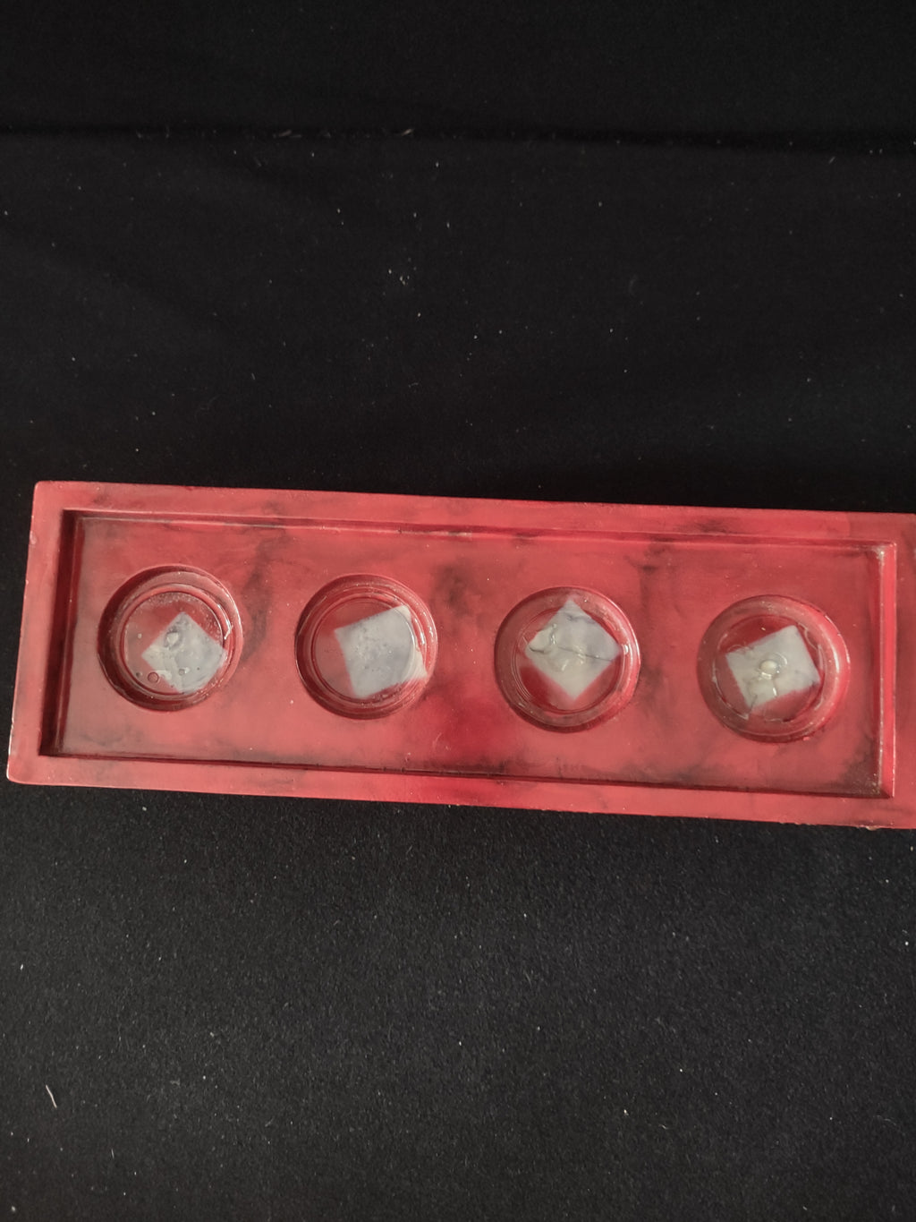 Vintage Christmas Poinsettia Footed 4 Tea Lighted Candle Holder (Lot 3625)