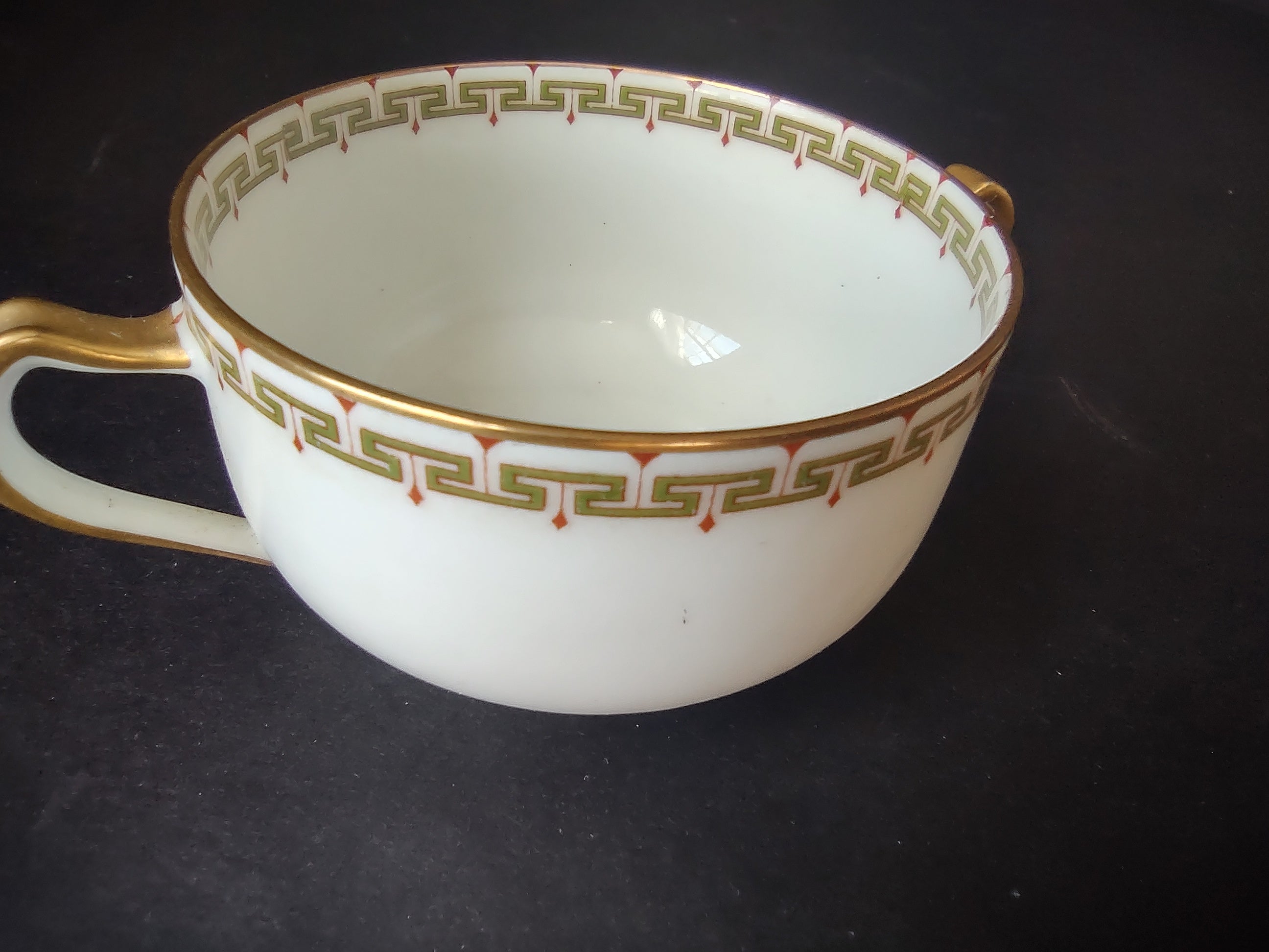 Haviland Limoges Bouillon Cup ONLY Albany Red (lot 1062)