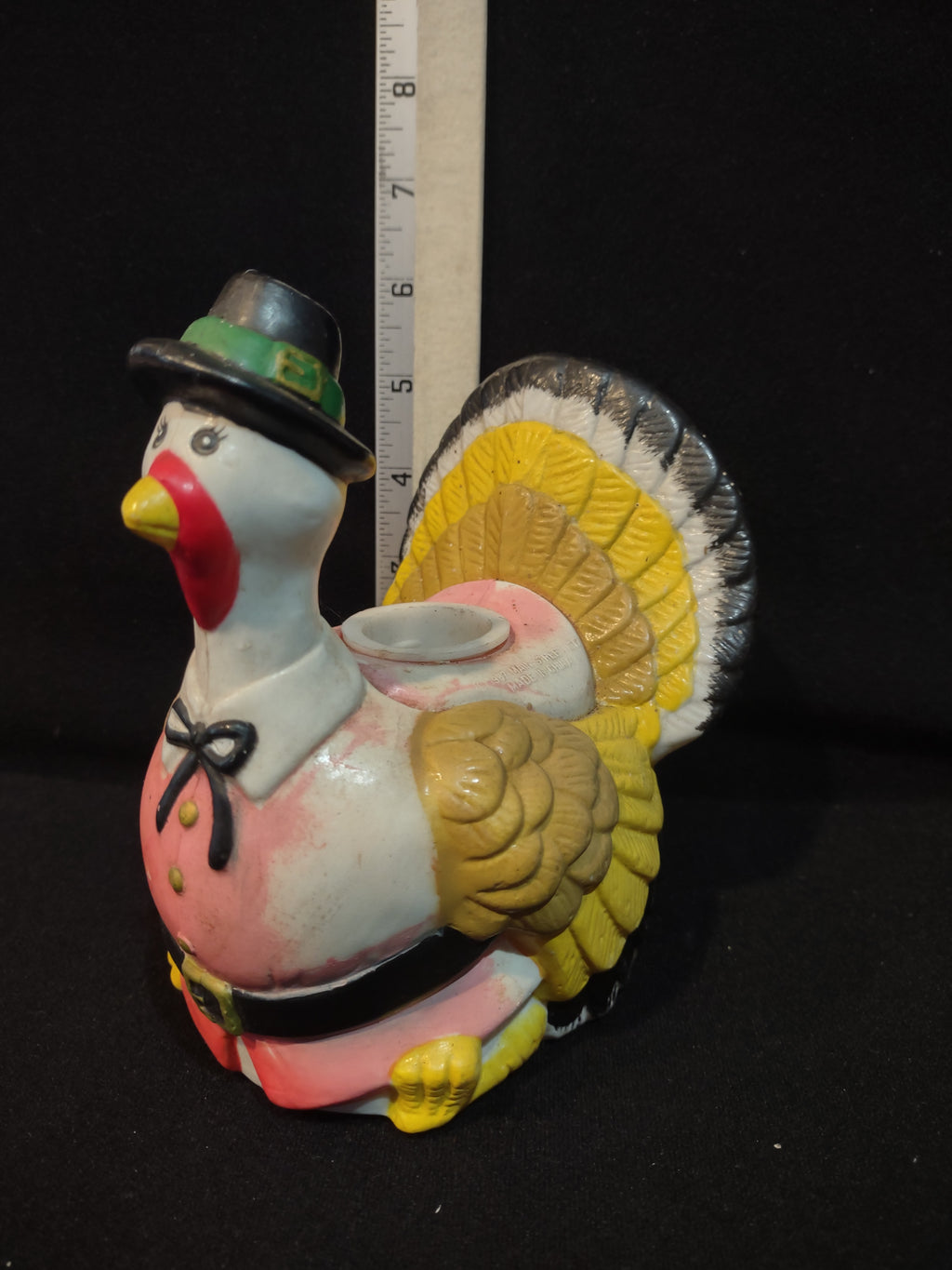 Vintage 1987 Main Street LTD Plastic Thanksgiving Pilgrim Turkey 5"(lot 3262j)