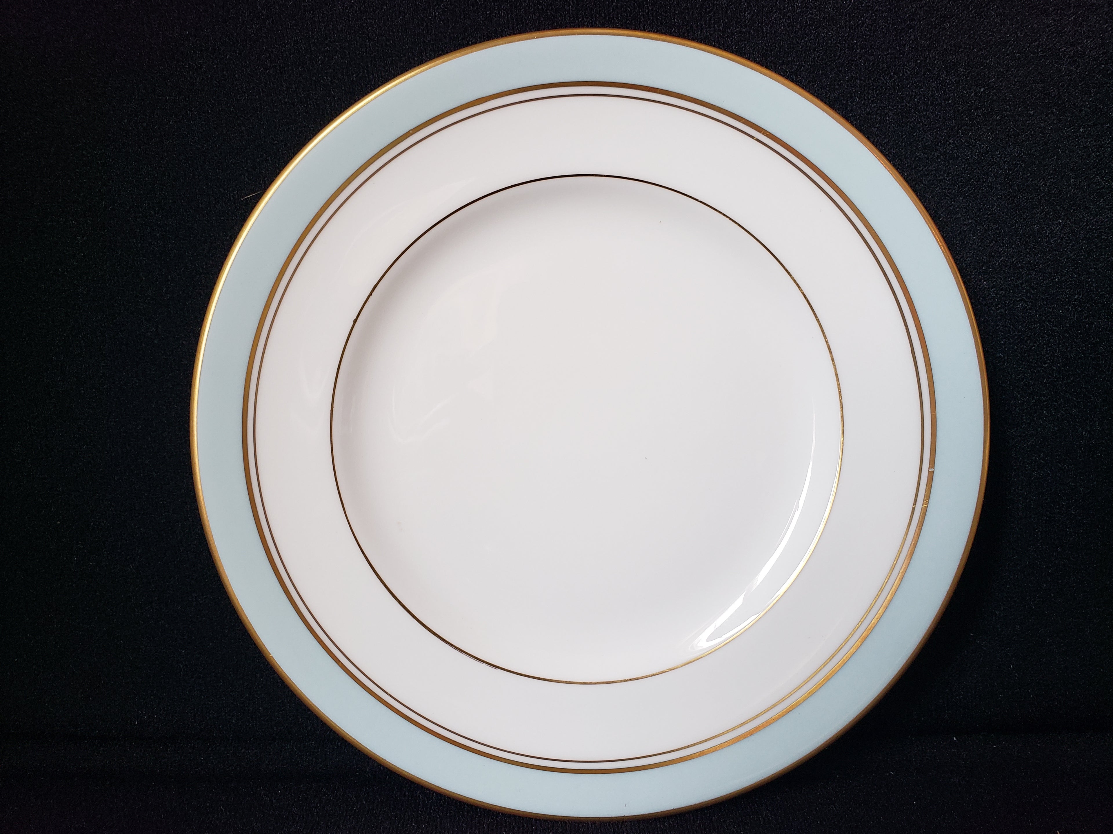 Vintage Royal Worcester Howard Bread or Dessert Plate 6" (lot 2104)