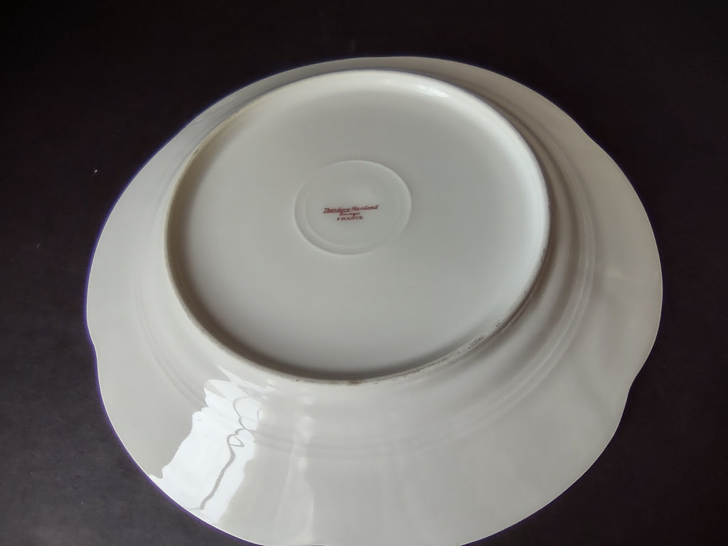 Haviland Limoges Dinner Plate Pink Thistle & Daisy (lot 880)