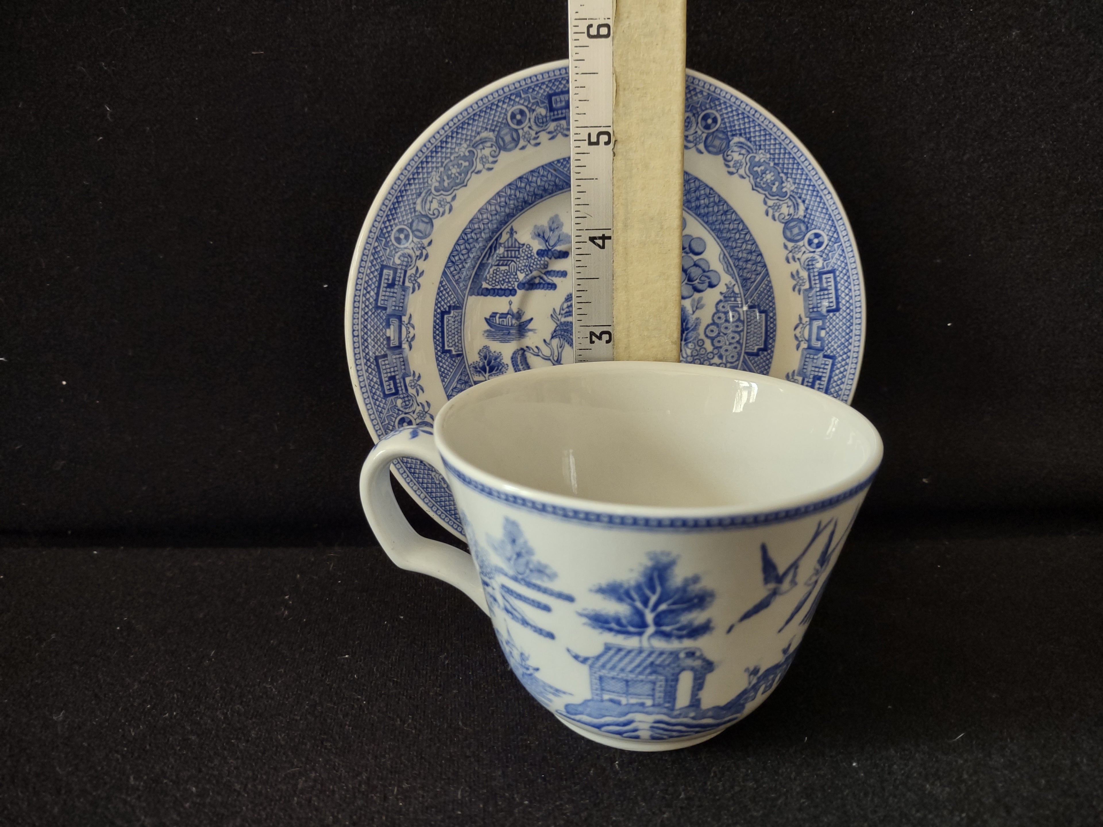 Spode Blue & White Room Teacup Willow Vintage English Transferware (lot 5842)