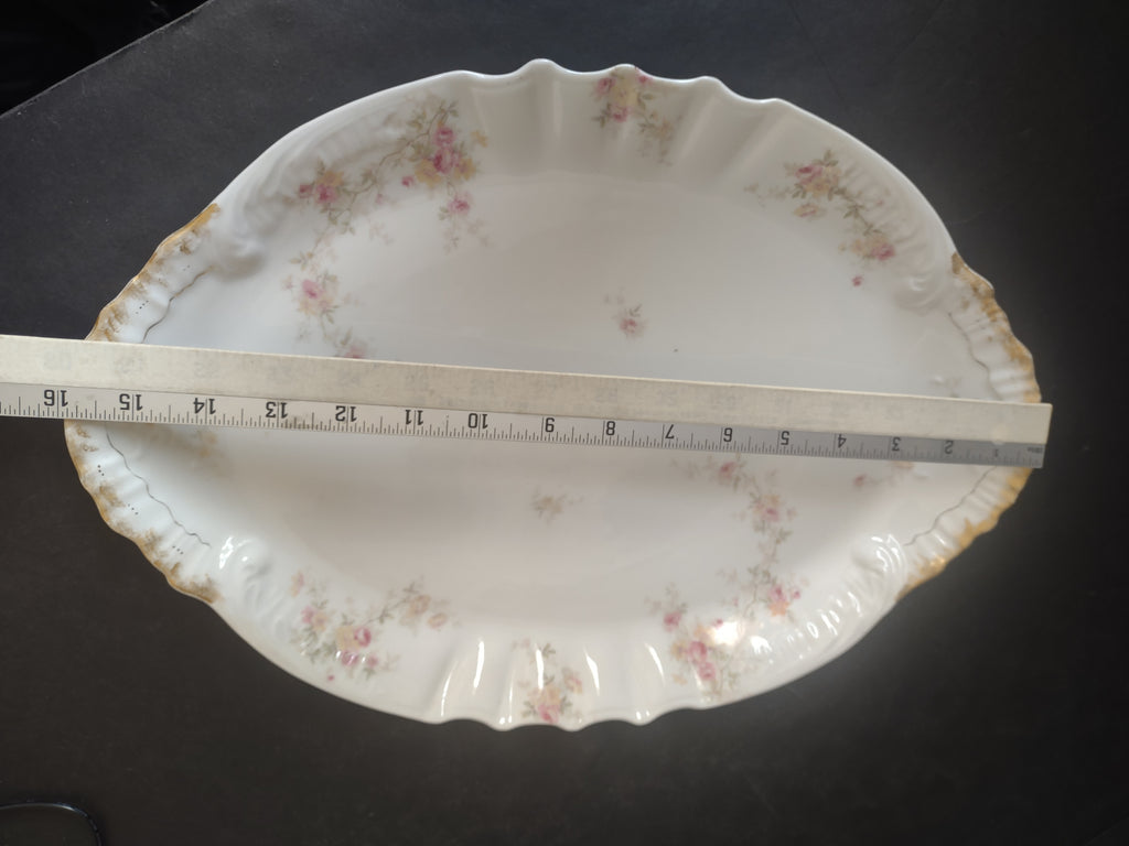 Vintage Haviland Limoges France Scalloped Edge Turkey Serving Platter (lot 2612)