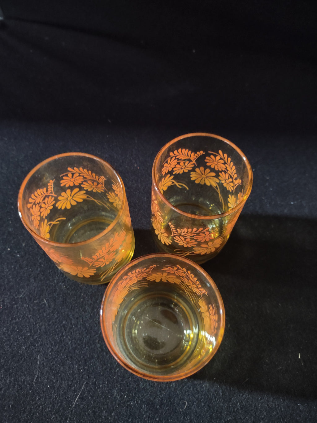 Vintage MCM Libbey Amber Glass Orange Daisy Juice Glass Set Of 3 (Lot 5144)