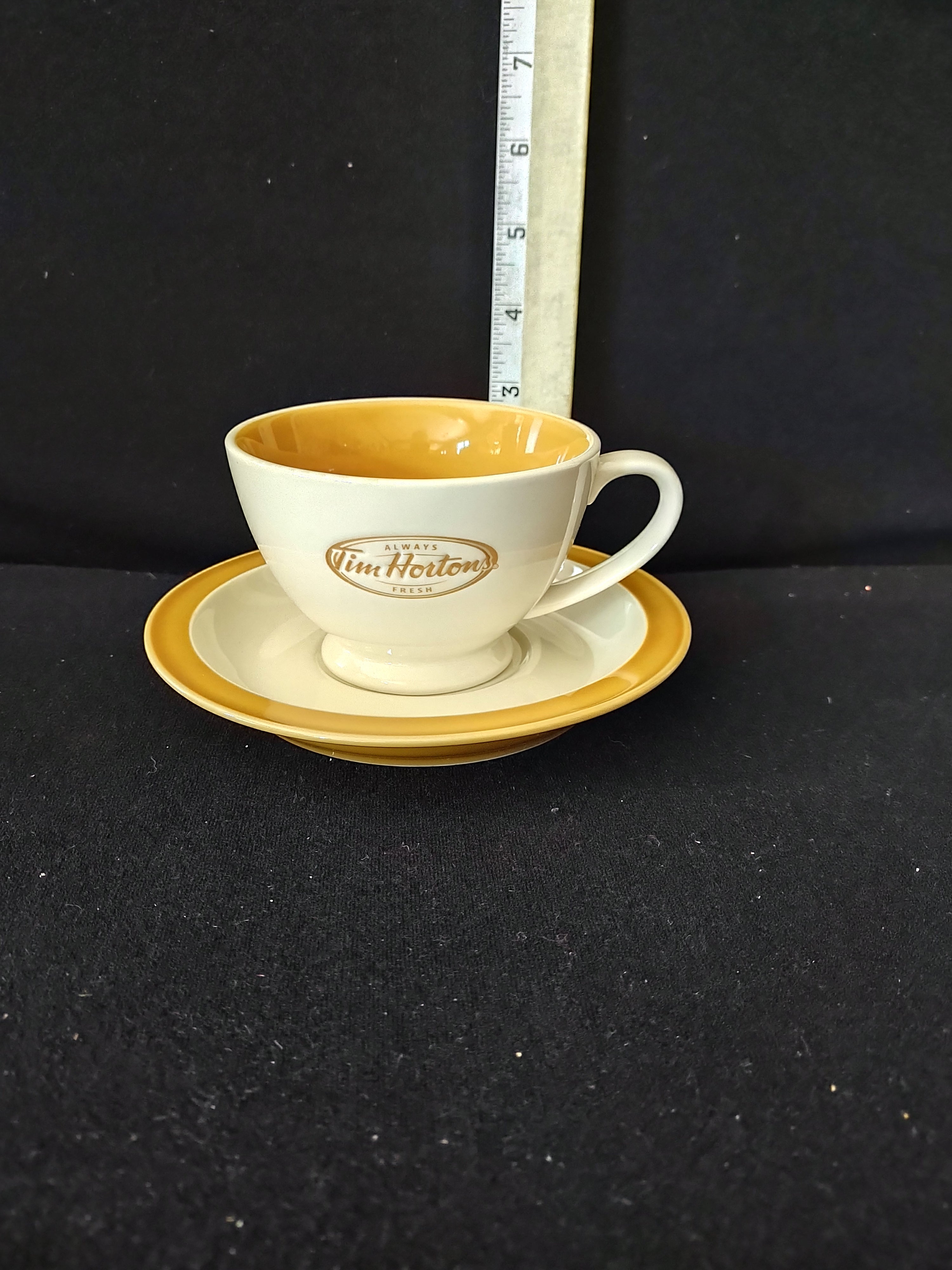 Vintage Tim Horton Always Fresh Cream Gold Coffee Cup Saucer Set (Lot 3887)