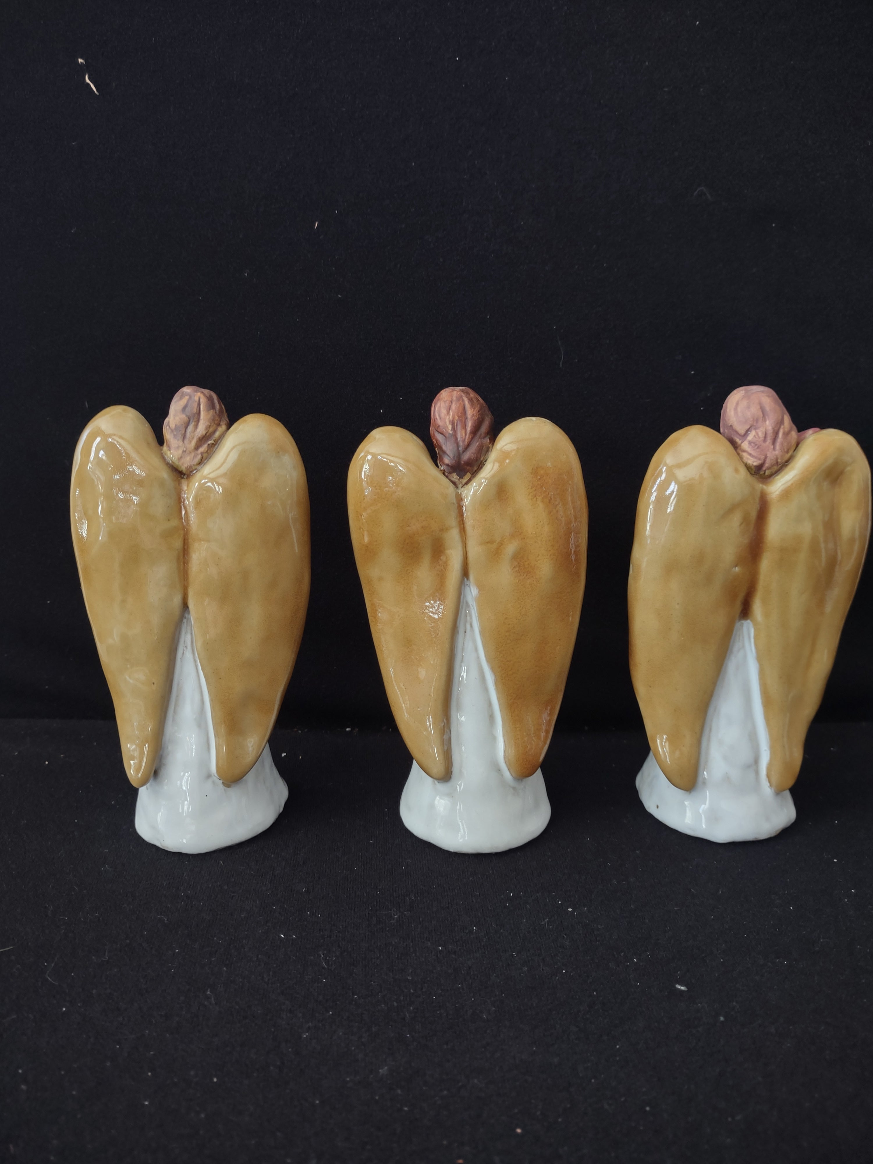 Vintage Ceramic Christmas Angel Figurines Star Gift Bird Set Of 3 (Lot 3843)