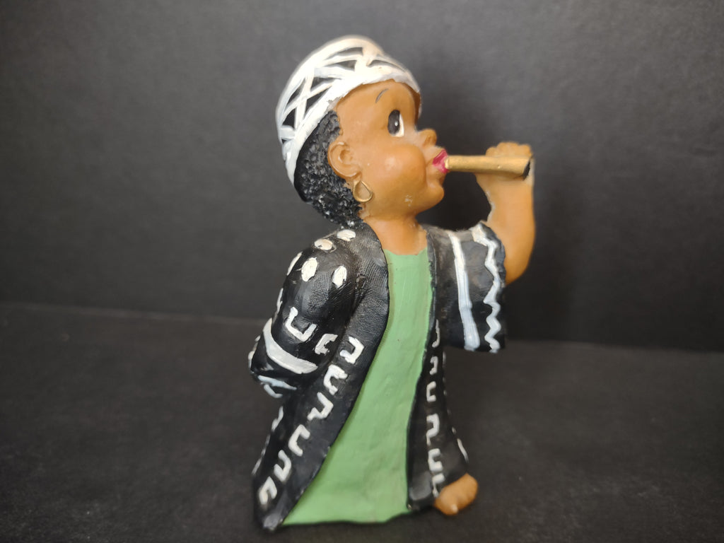 Vintage Black African Small Figurine Musical 3-1/2" (lot 3086)