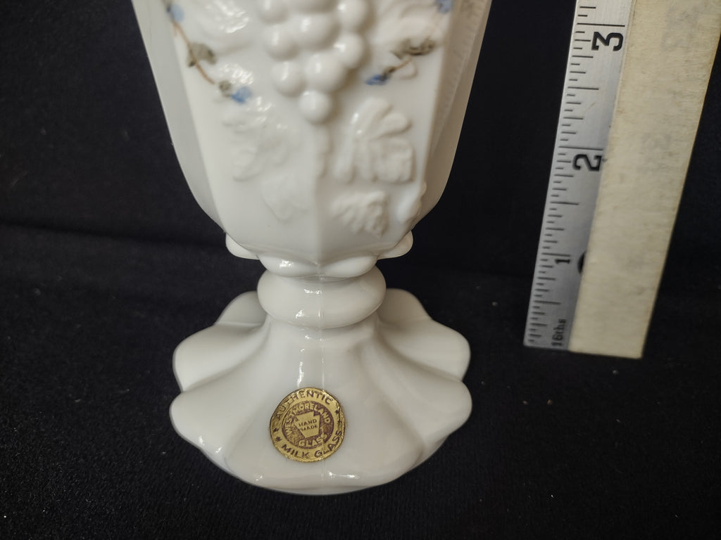 Vintage Westmoreland Milk Glass Vase Roses Ribbons (lot 2670c)
