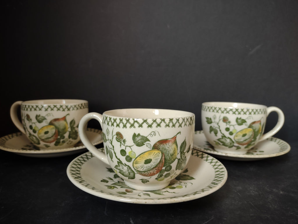 Johnson Bros Arbor Teacup & Saucer Staffordshire Old Granite Ironstone (lot 5574