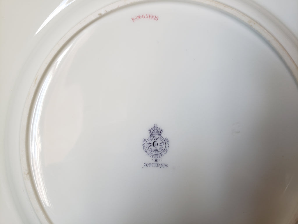 Vintage Royal Worcester Athena Dinner Plate 10-1/4" (lot 2132)