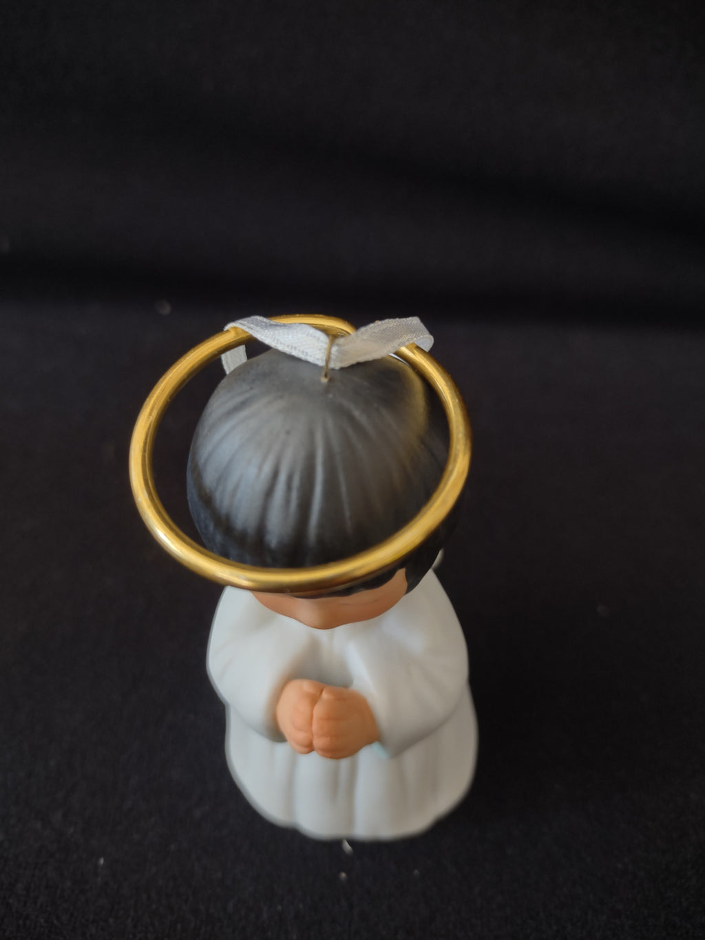 Vintage 1995 Hallmark Angel Bell Carole Praying (Lot 4137)