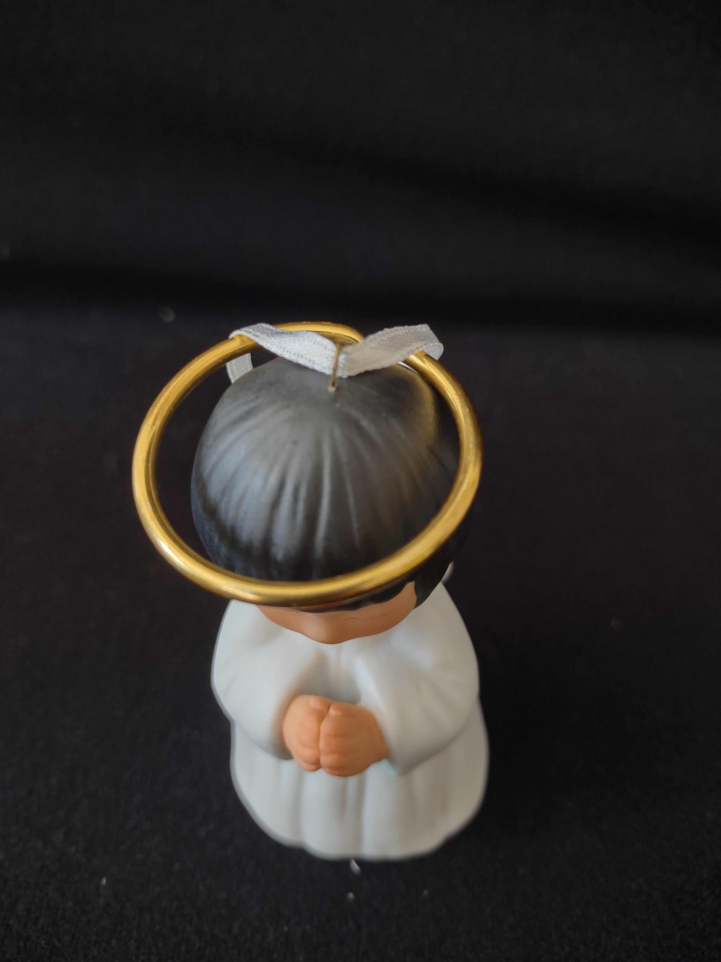Vintage 1995 Hallmark Angel Bell Carole Praying (Lot 4137)