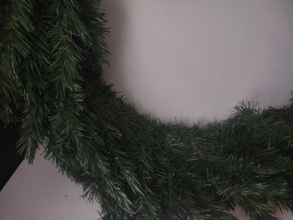 Vintage Artificial Christmas Wreath 28" (lot 1214)