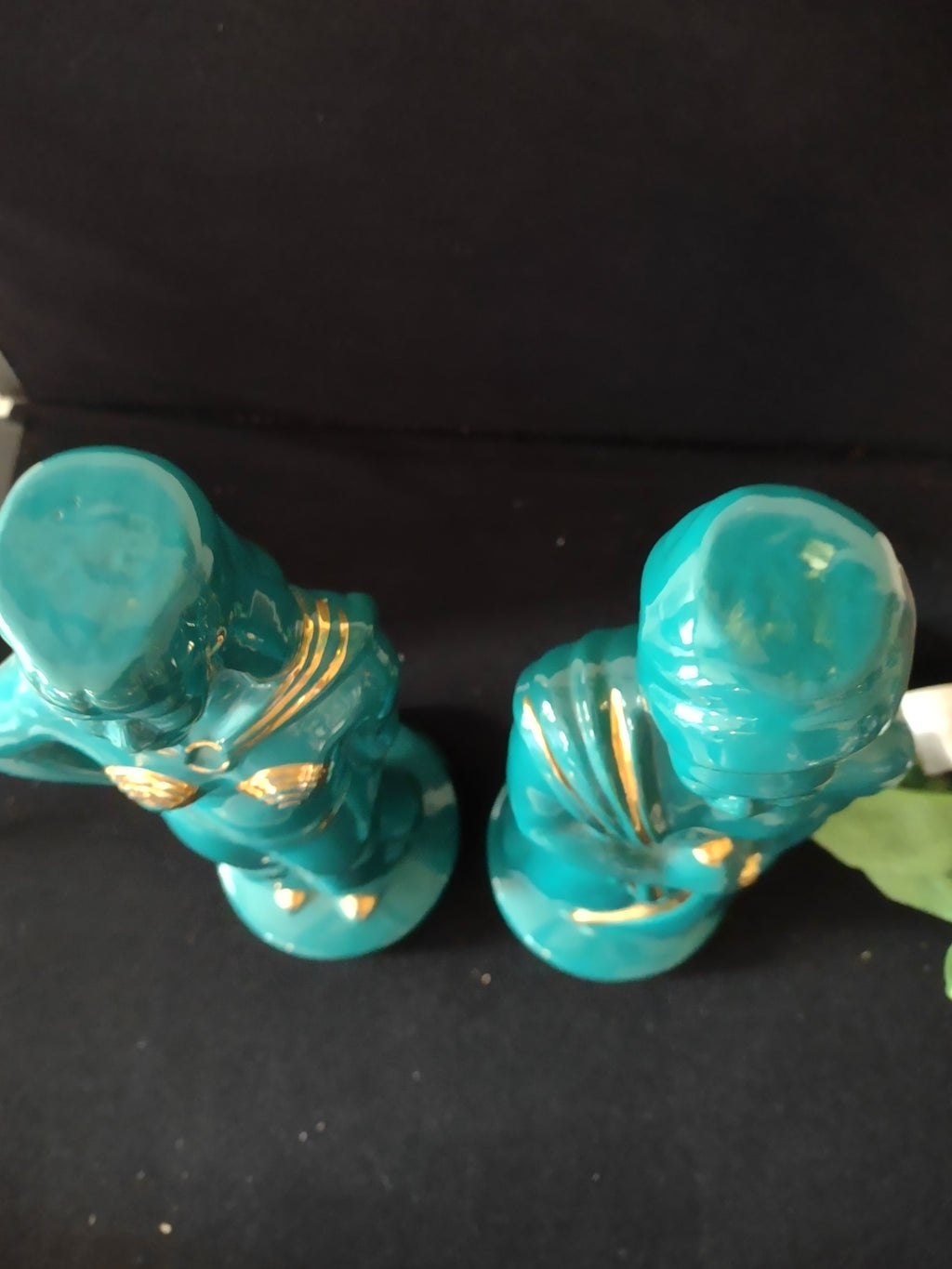 Vintage Ceramic Eastern Style Figurine Man Woman Turquoise Gold Accent (Lot 3737