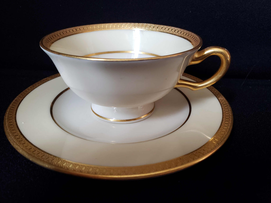 Vintage Lenox Springfield Tea Cup with Liner (lot 1926)