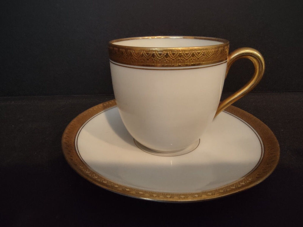 Vintage Black Knight Marquise Bavaria Demitasse Cup Heavy Gold Trim (lot 512)