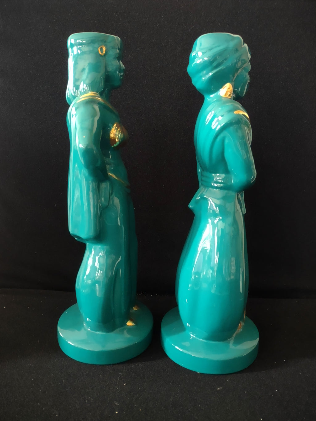 Vintage Ceramic Eastern Style Figurine Man Woman Turquoise Gold Accent (Lot 3737