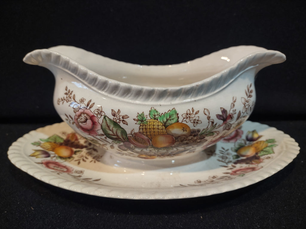 Vintage Johnson Pomona Windsor Ware Gravy Boat England Ironstone (lot 5612)