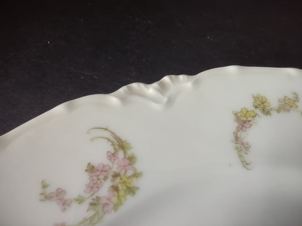 Haviland Limoges 7 x Luncheon Salad Plate Scalloped Edge Flowers (lot 829)