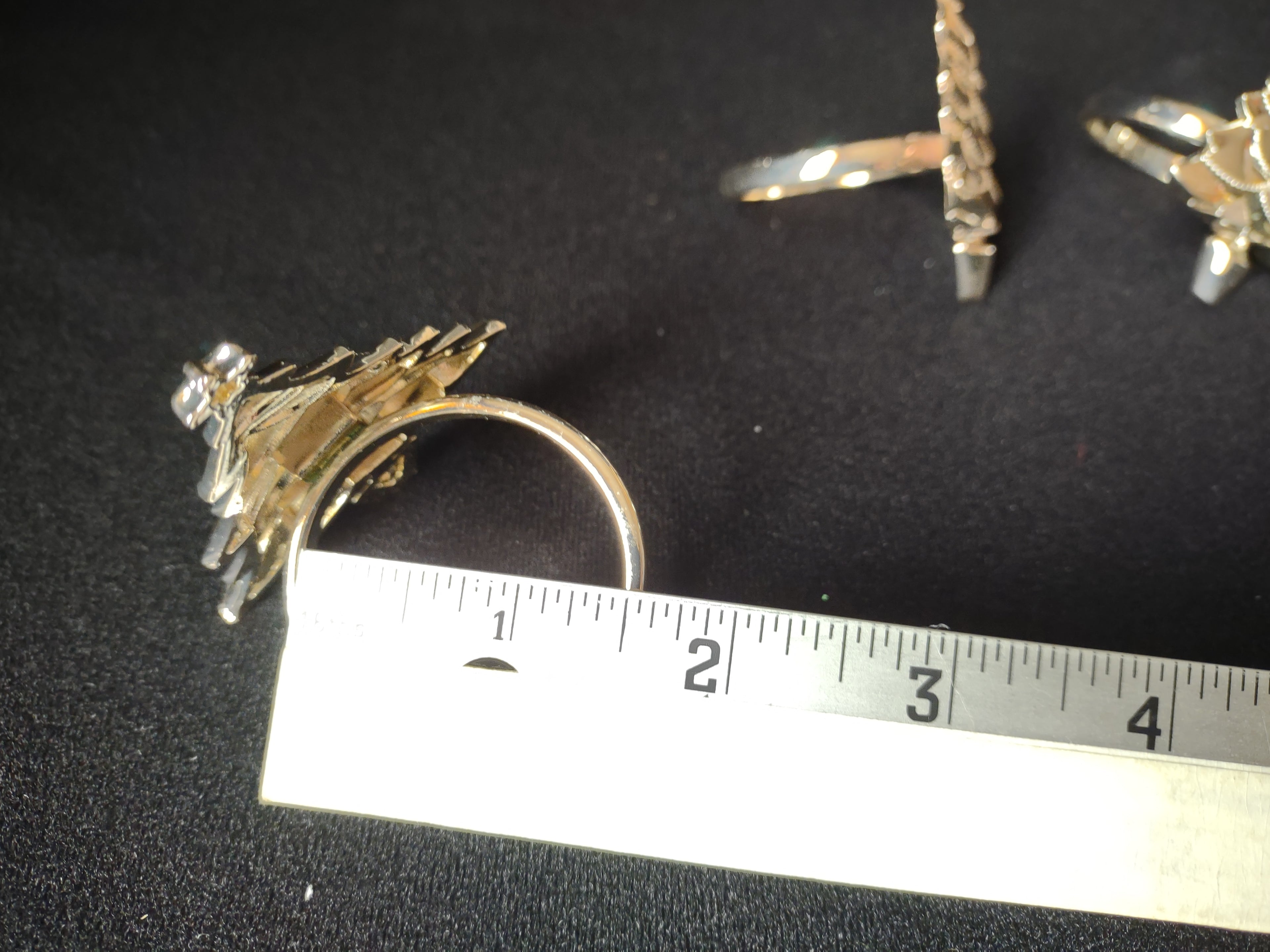 Christmas Tree Napkin Ring Holder Set of 4 (lot 1563)