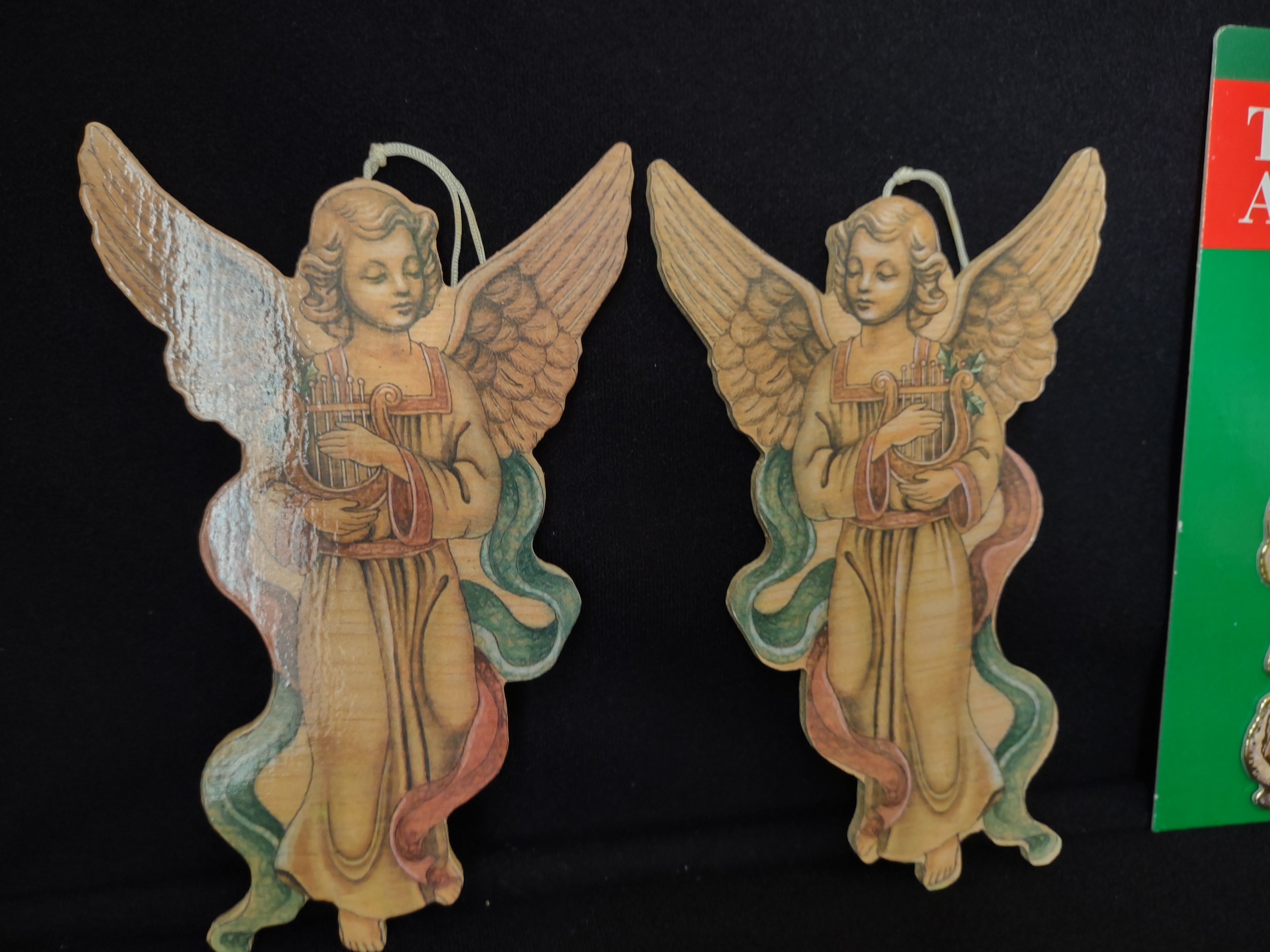 Set of 8 Christmas Ornament Angels Velvetouch (lot 1760)