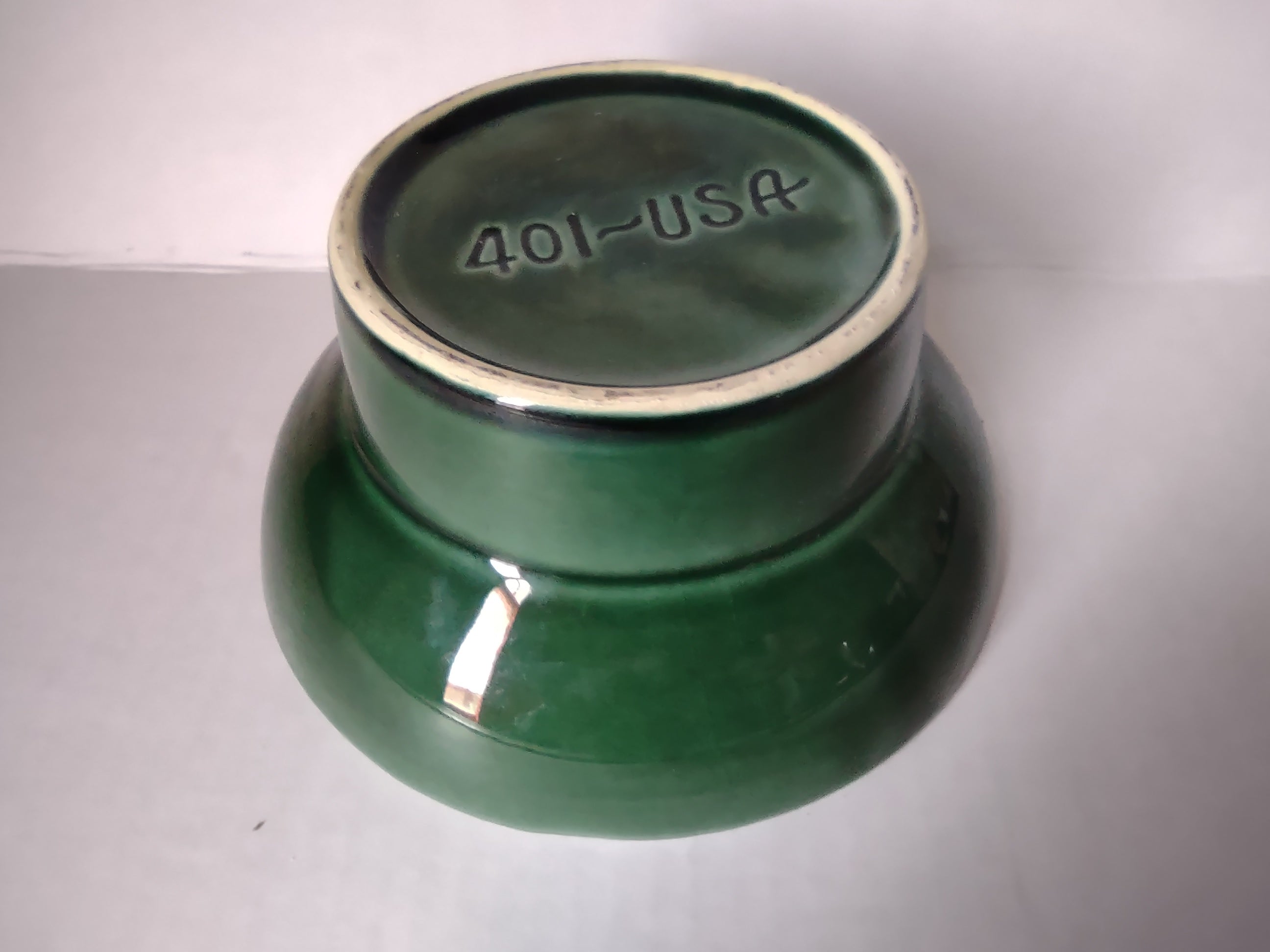 Vintage Dark Green Small Serving Bowl Footed 401 USA (lot 5329)