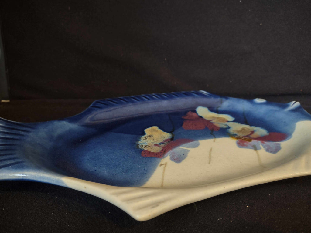 Vintage Follette Pottery Fish Platter Blue (lot 2595c)