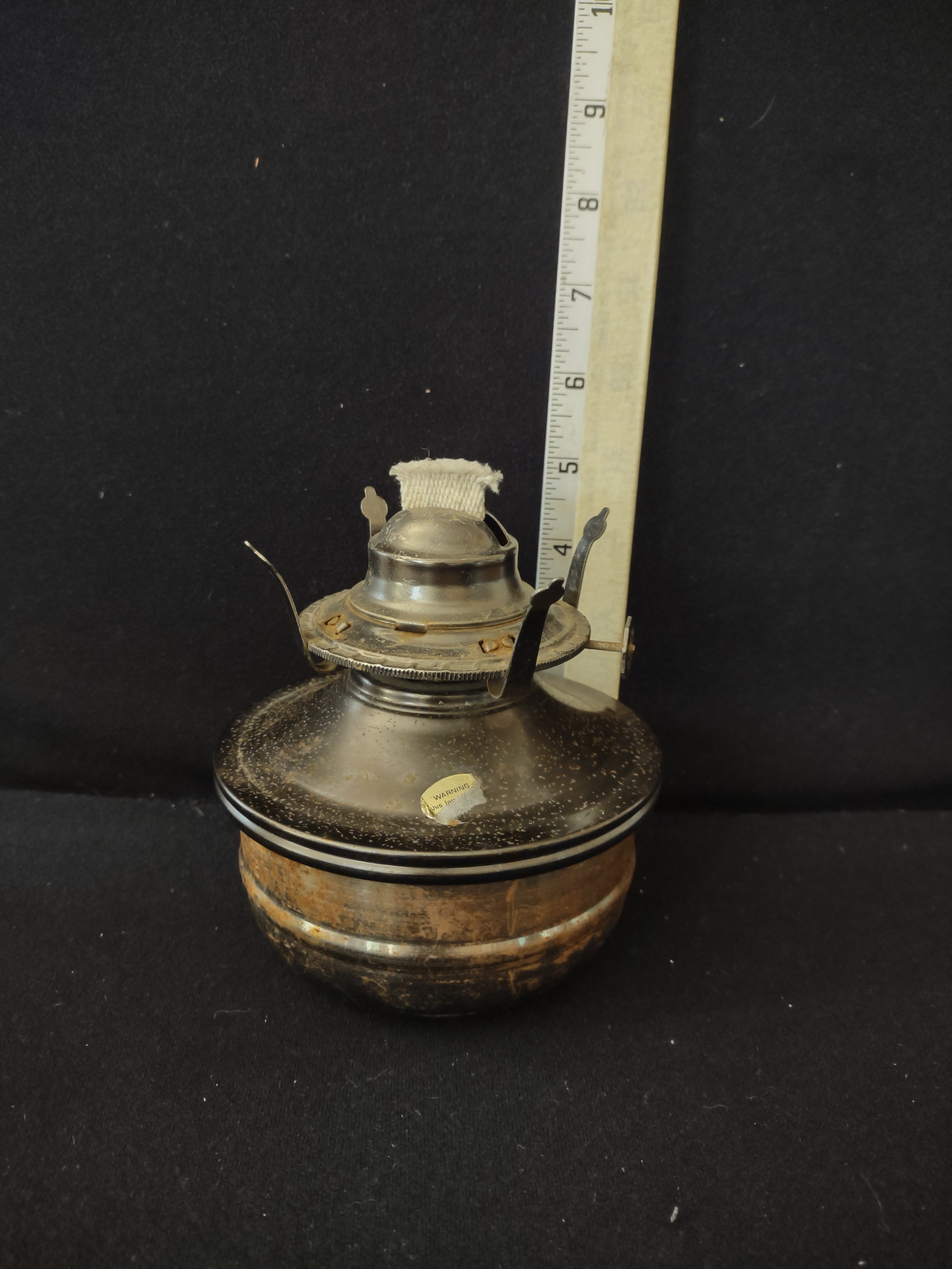 Vintage Kaadan Ltd American Made Metal Oil Lamp NO Shade (Lot 3901)