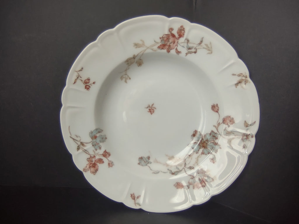 Antique Haviland Limoges Blue Red Flower Soup Plate 9" (lot 957)