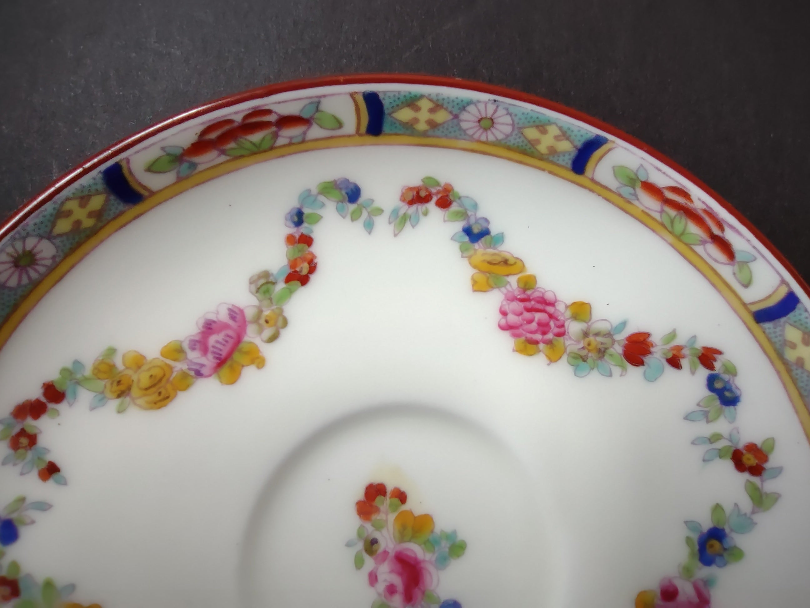 Vintage Minton Rose Garland Swag Teacup with Saucer Bone China England (lot 5477