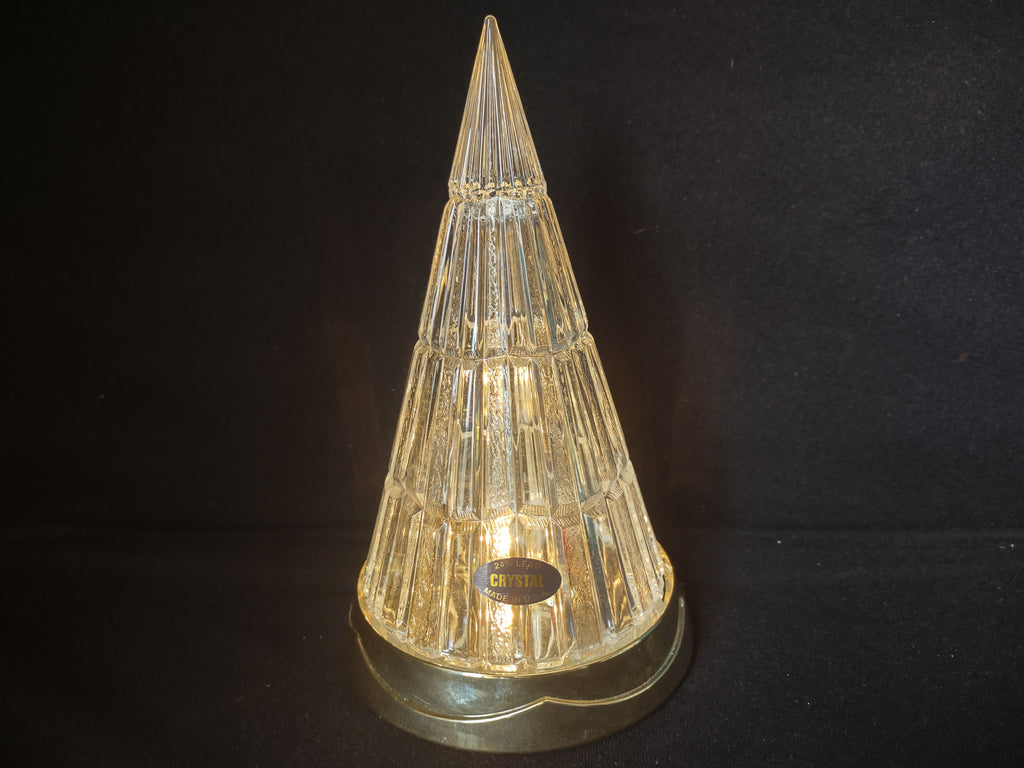 The American Crystal Collection Lighted Holiday Tree (lot 1732)