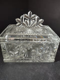 Vintage Snowflakes Christmas Glass Jewelry Box Made in USA (lot 2988c)