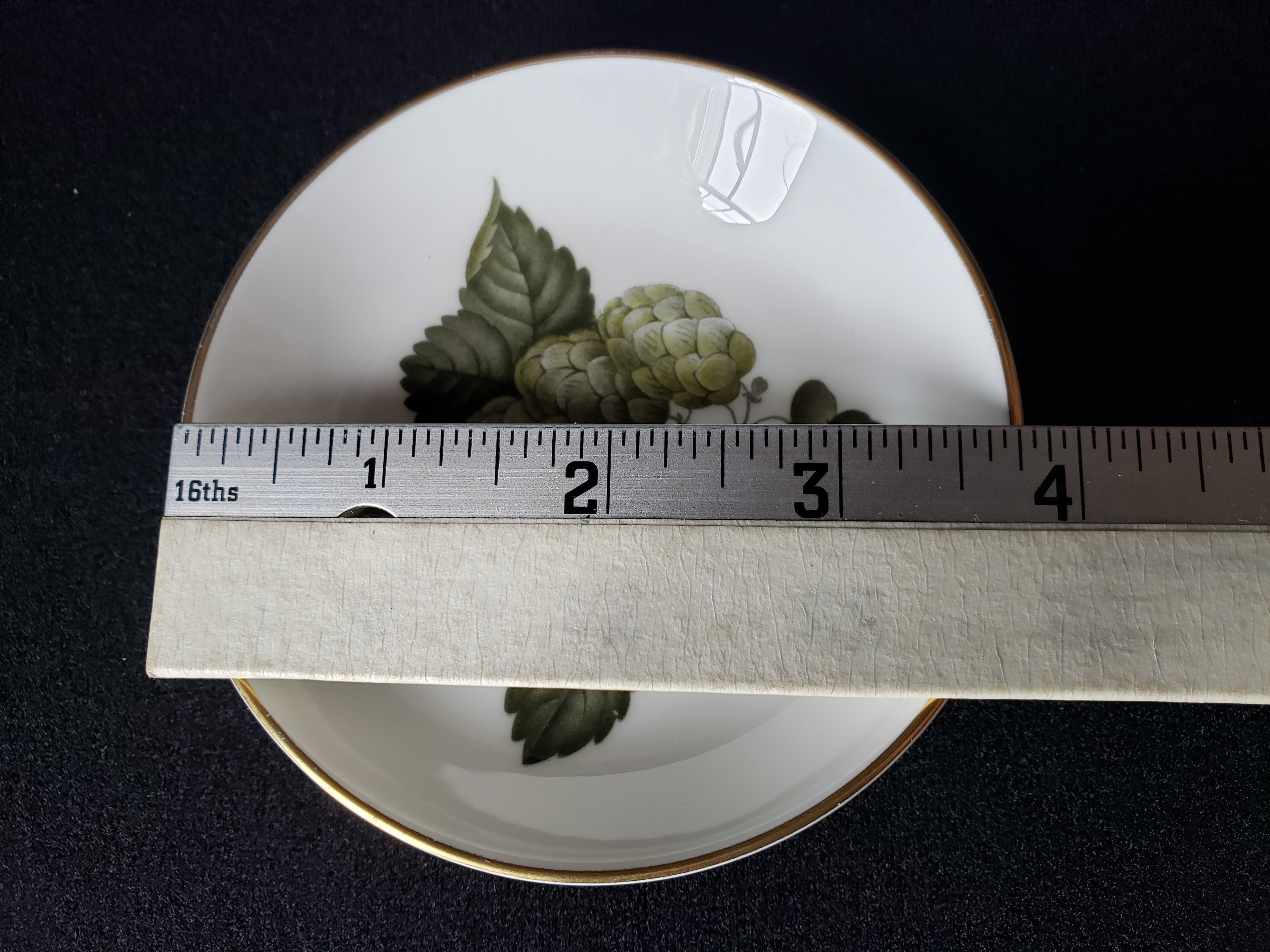 Vintage Royal Worcester Hop Mathon Small Dish 3-7/8" (lot 2089)