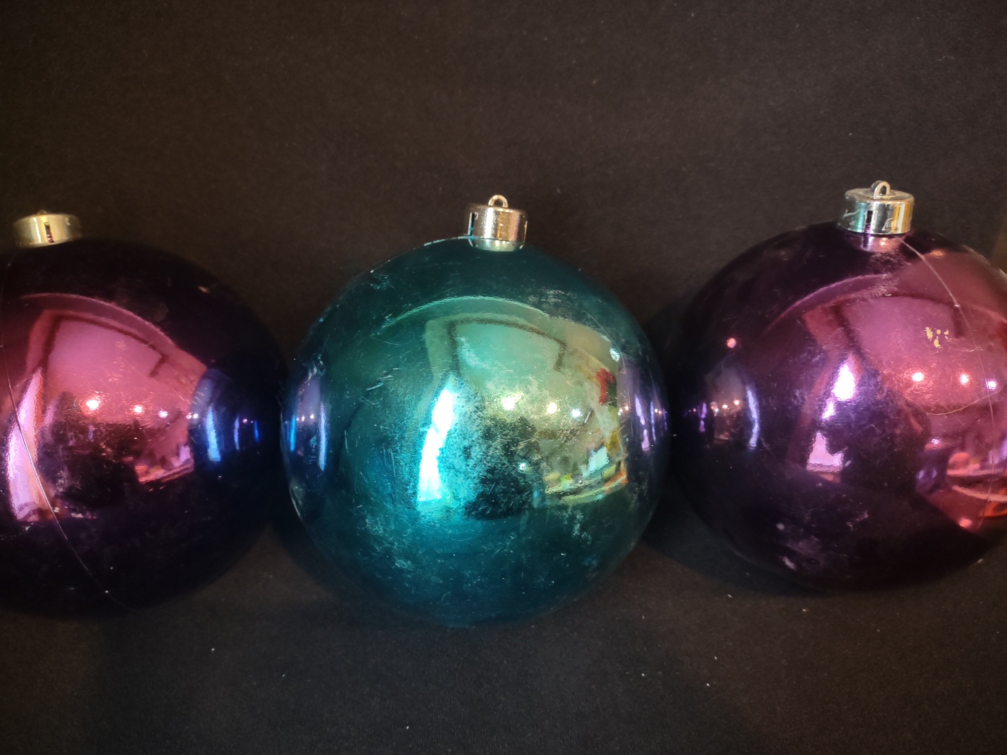 Set of 4 Christmas Ornaments Ball Blue Purple 6" IMPERFECT (lot 1572)
