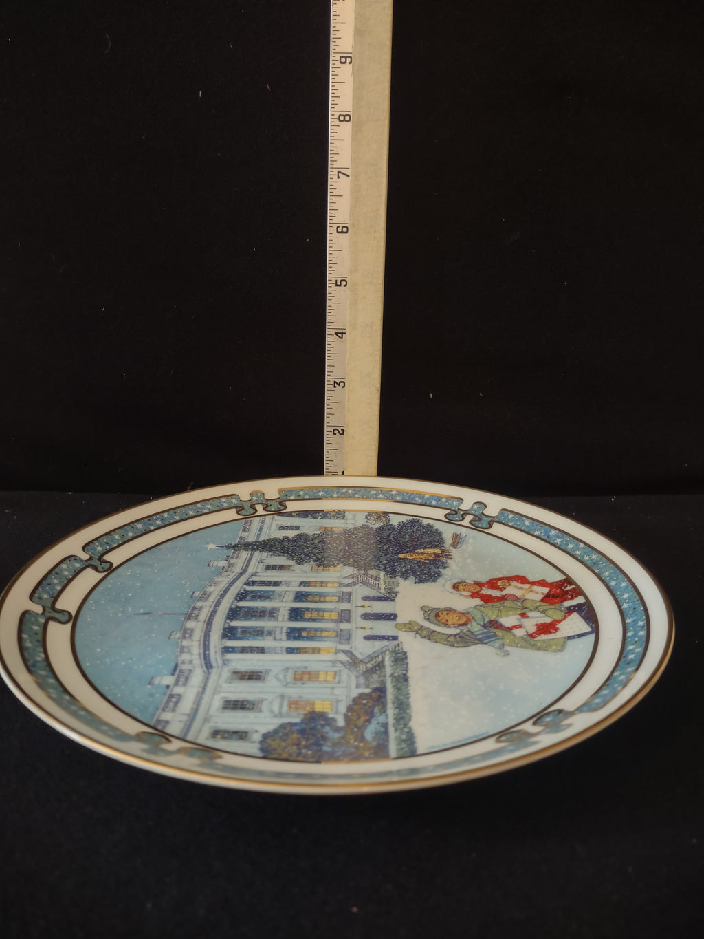Christmas At The White House Plate Landmarks Of America (Lot 3503)