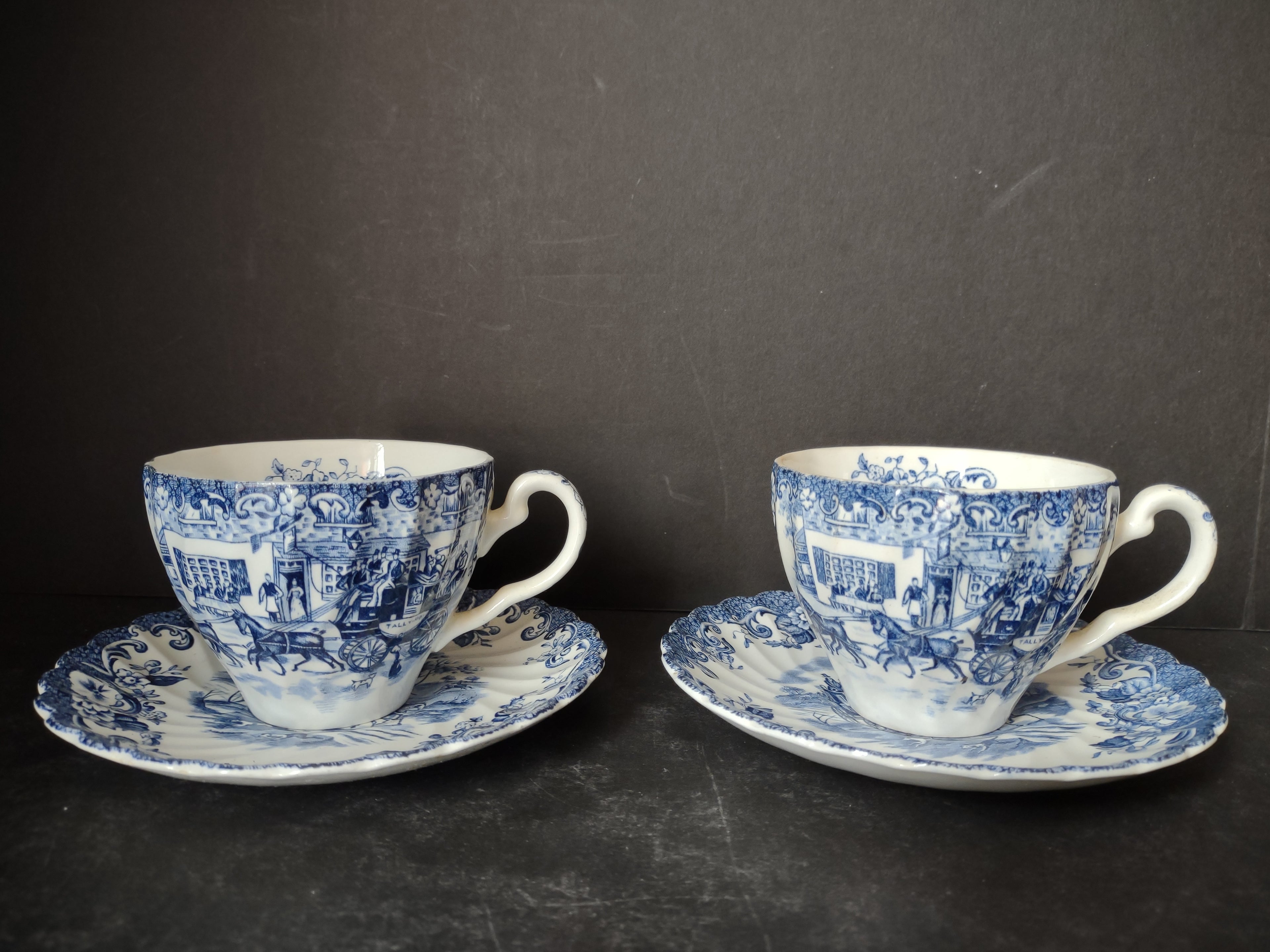 Vintage Ironstone Coaching Scenes Johnson Bros Teacup Saucer x 2 (lot 5560)