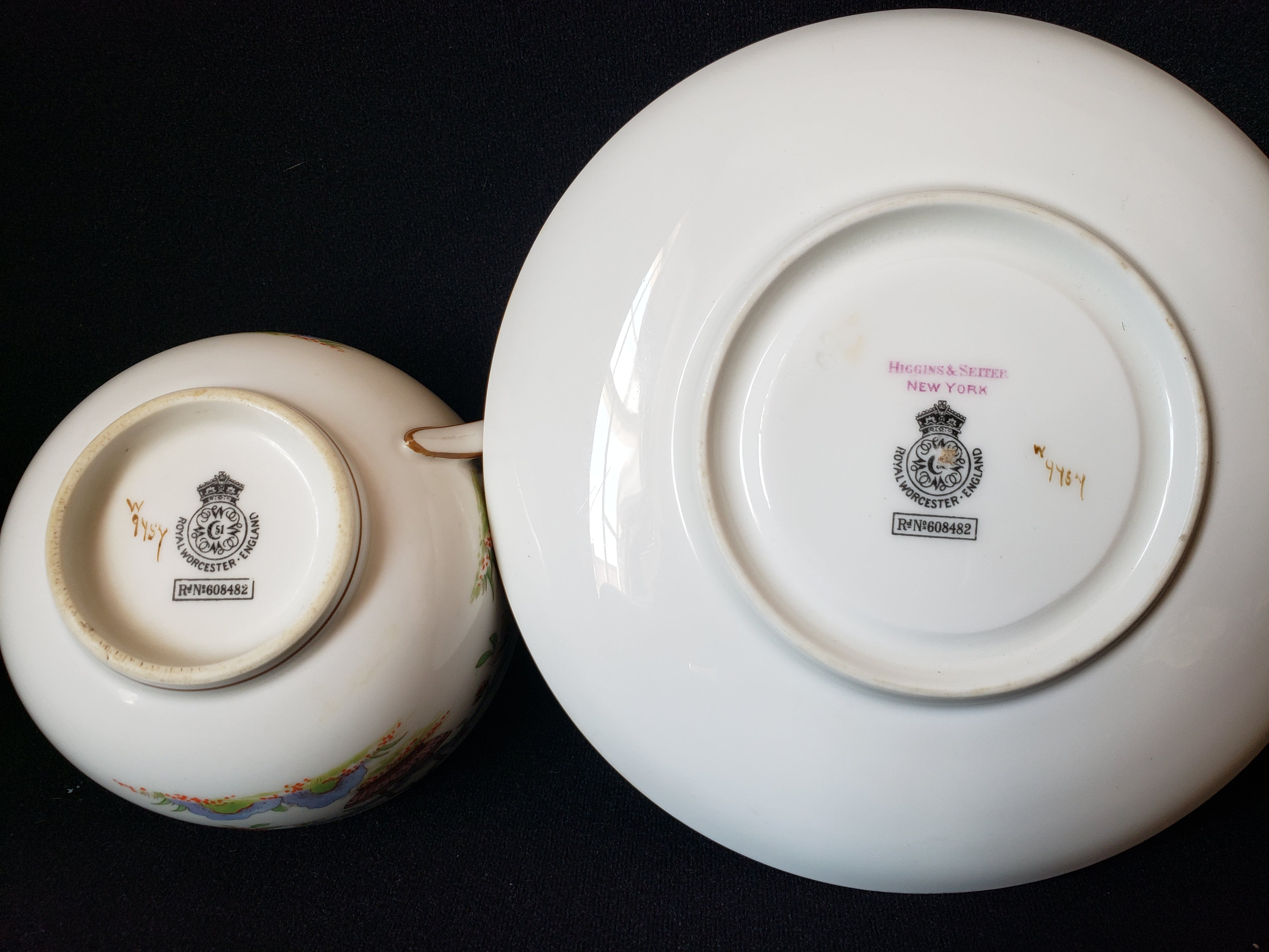 Vintage Royal Worcester Higgins Seiter Butterfly Tea Cup Saucer (lot 2121)