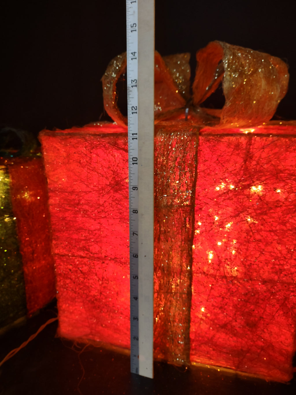 Christmas 3 Gift Box Set Multi-Color Sisal 140 Lights (lot 1390)