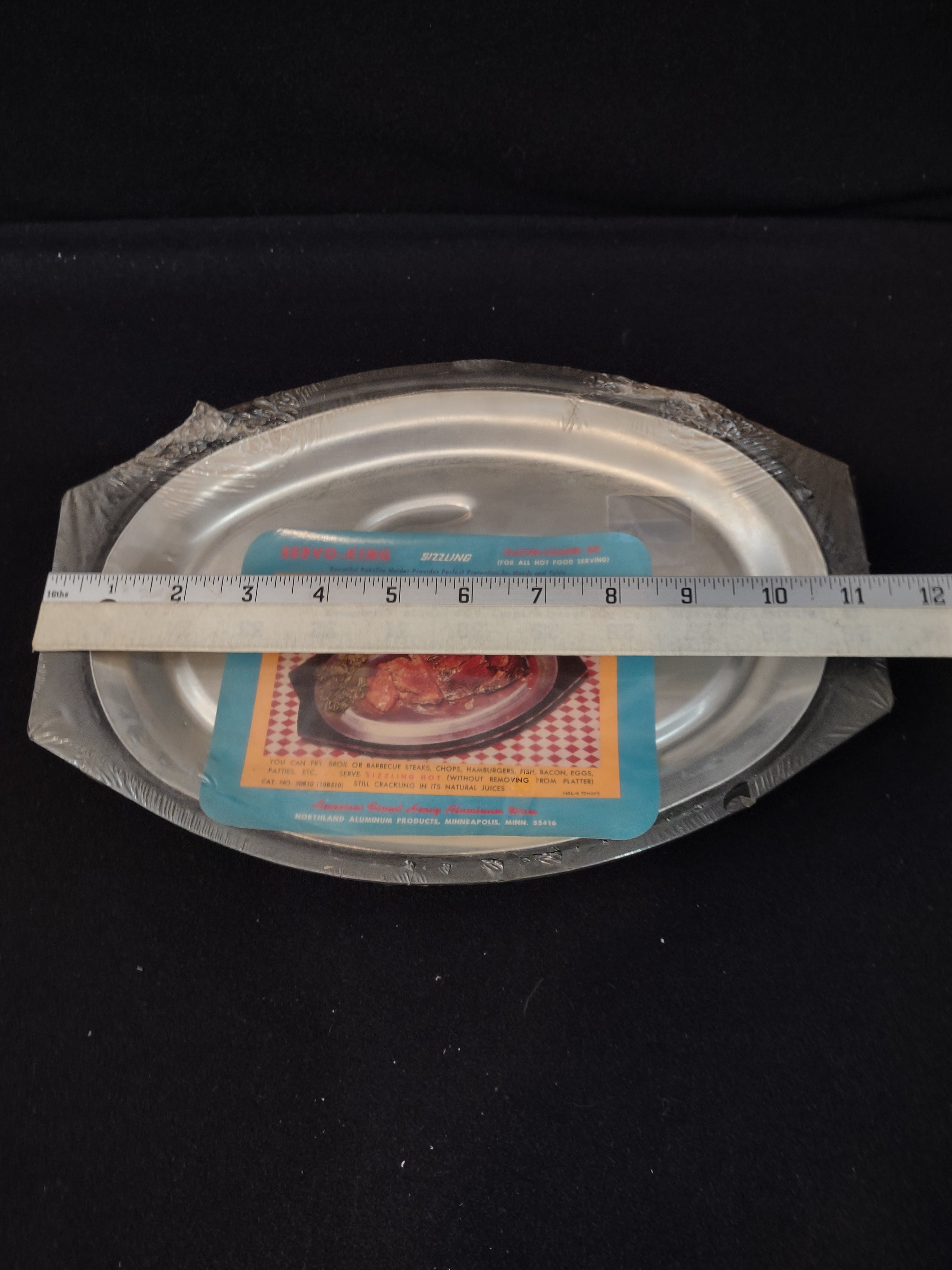 Nordic Ware Aluminum Steak & Fajita Platter Holder Set X 2 (Lot 3067)