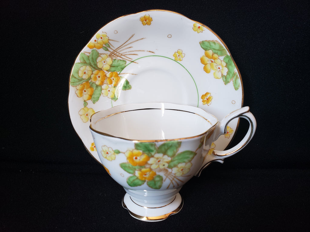 Vintage Royal Crown Albert Primrose Tea Cup with Saucer (lot 2031)