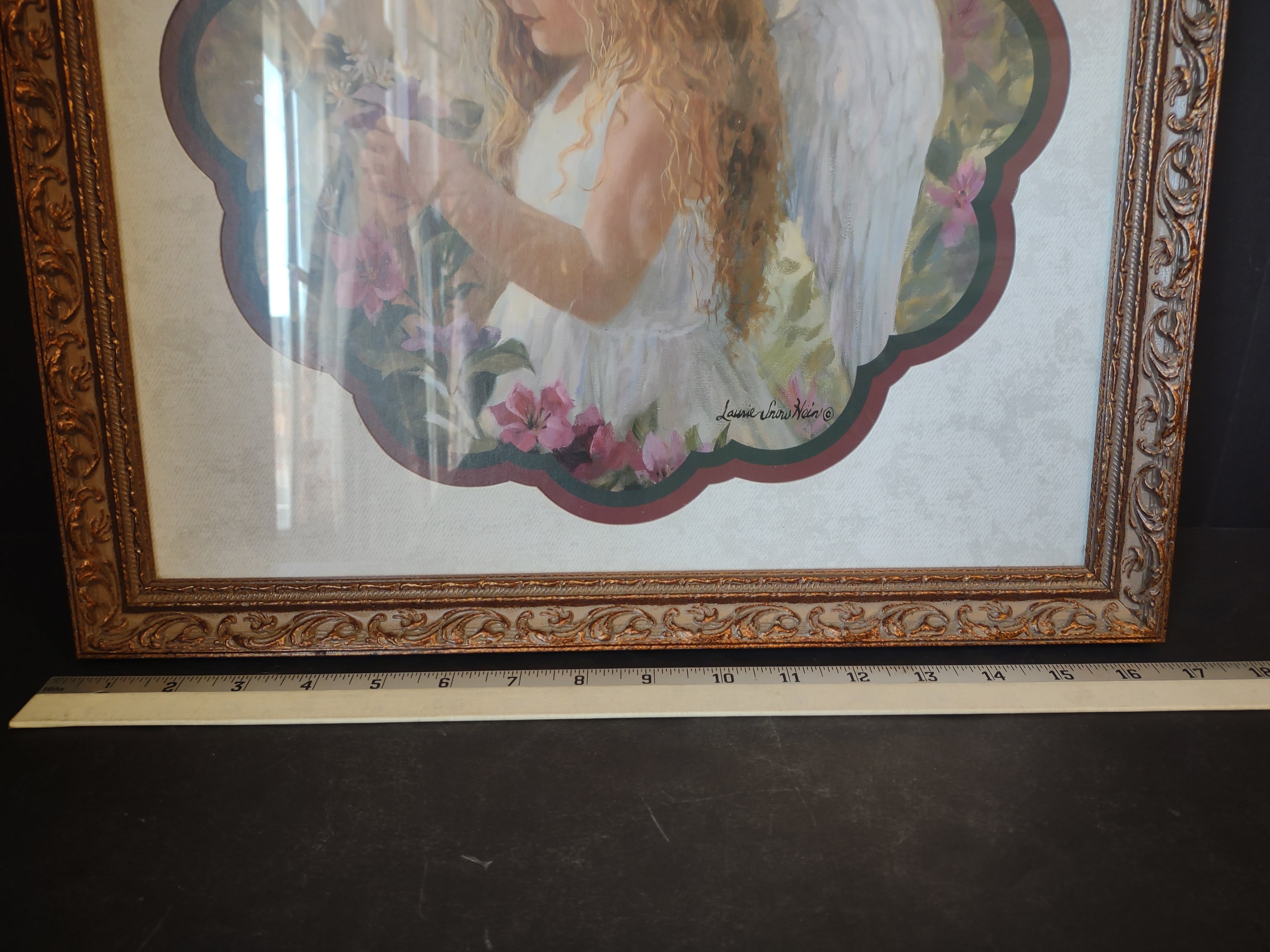 Vintage Home Interiors Angel Girl Picking Flowers Laurie Snow Hein (lot 2624c)